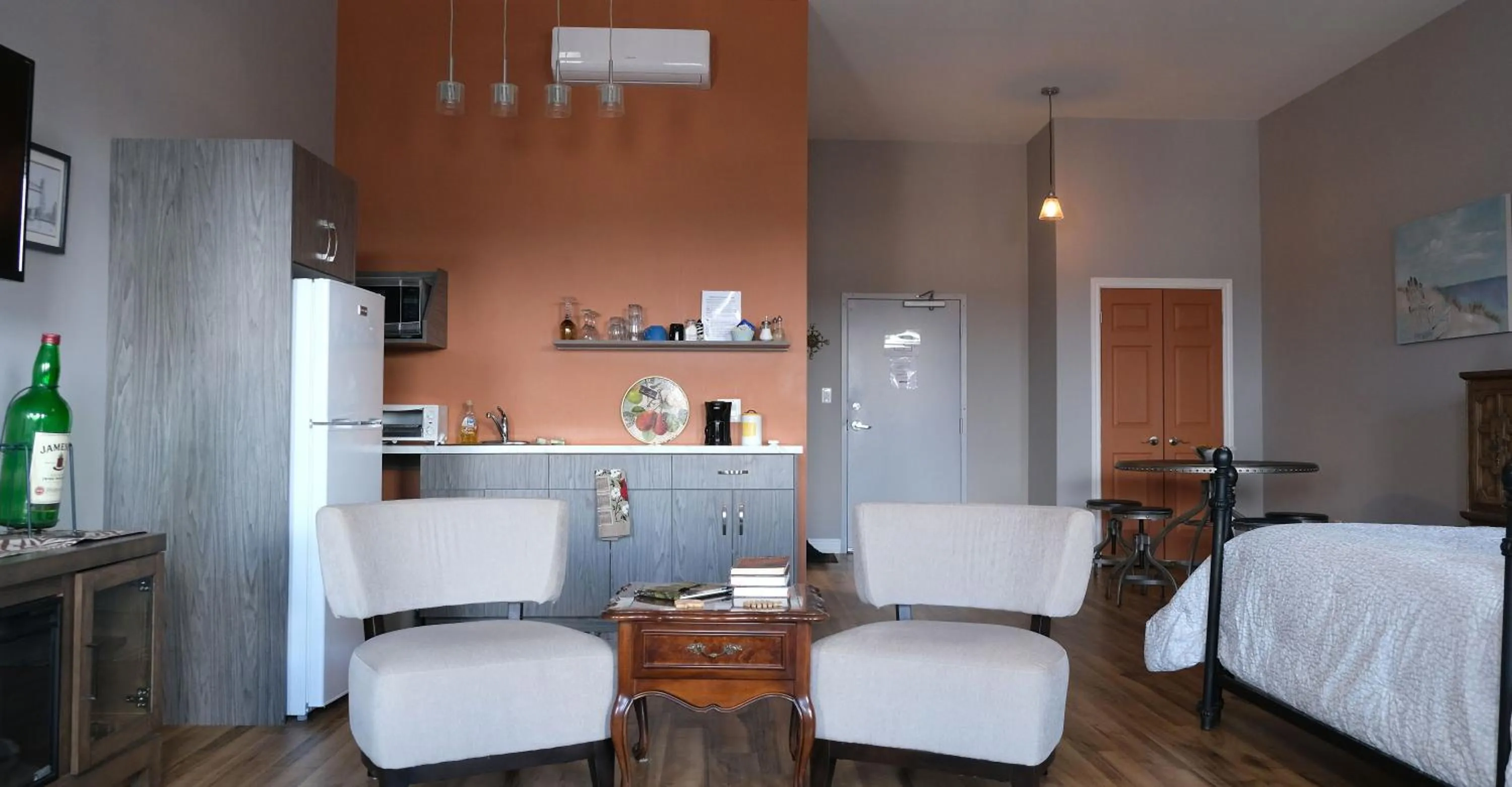 kitchen in Canalside Restaurant & Inn