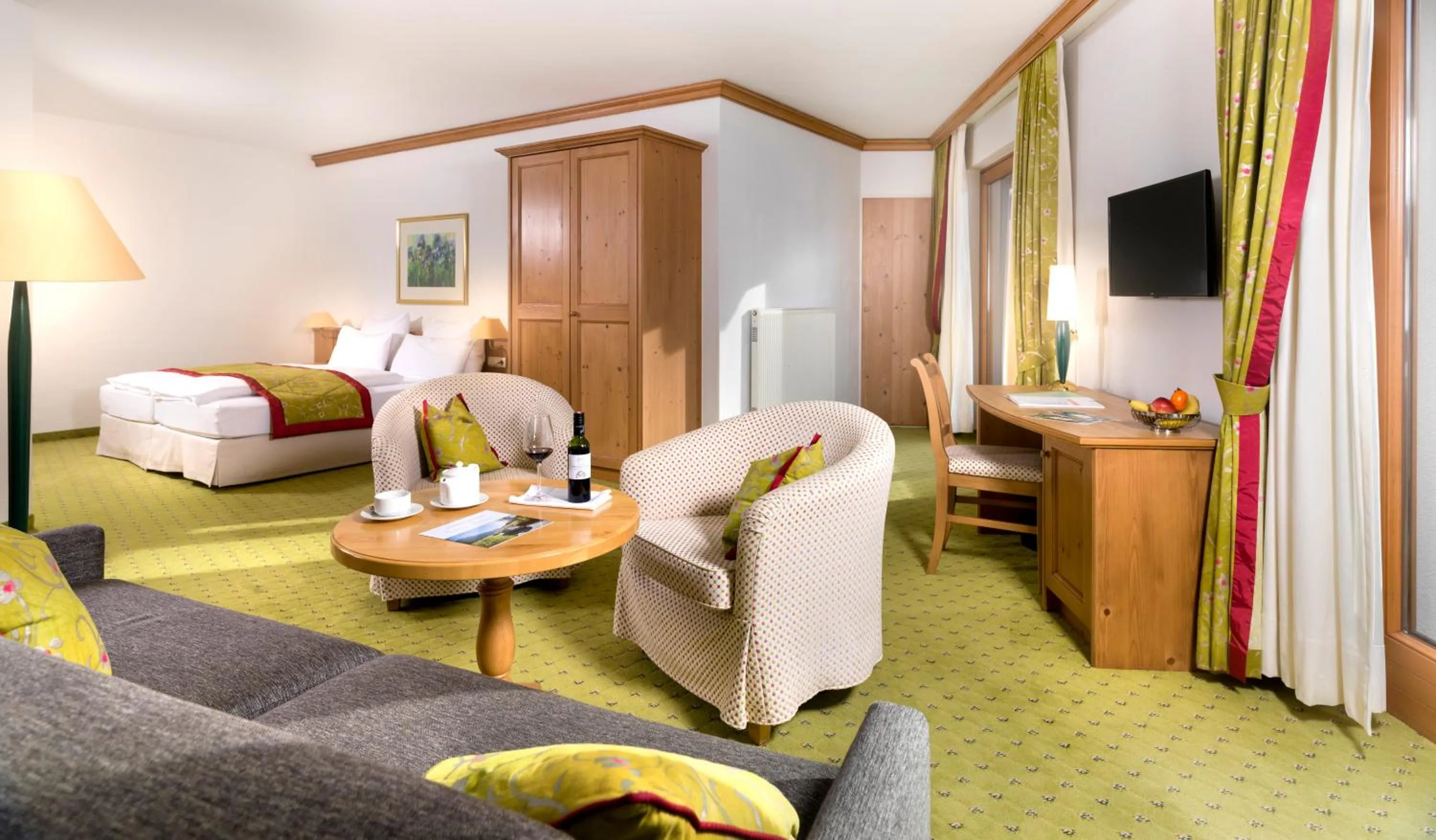 TV and multimedia, Bed in Defereggental Hotel & Resort