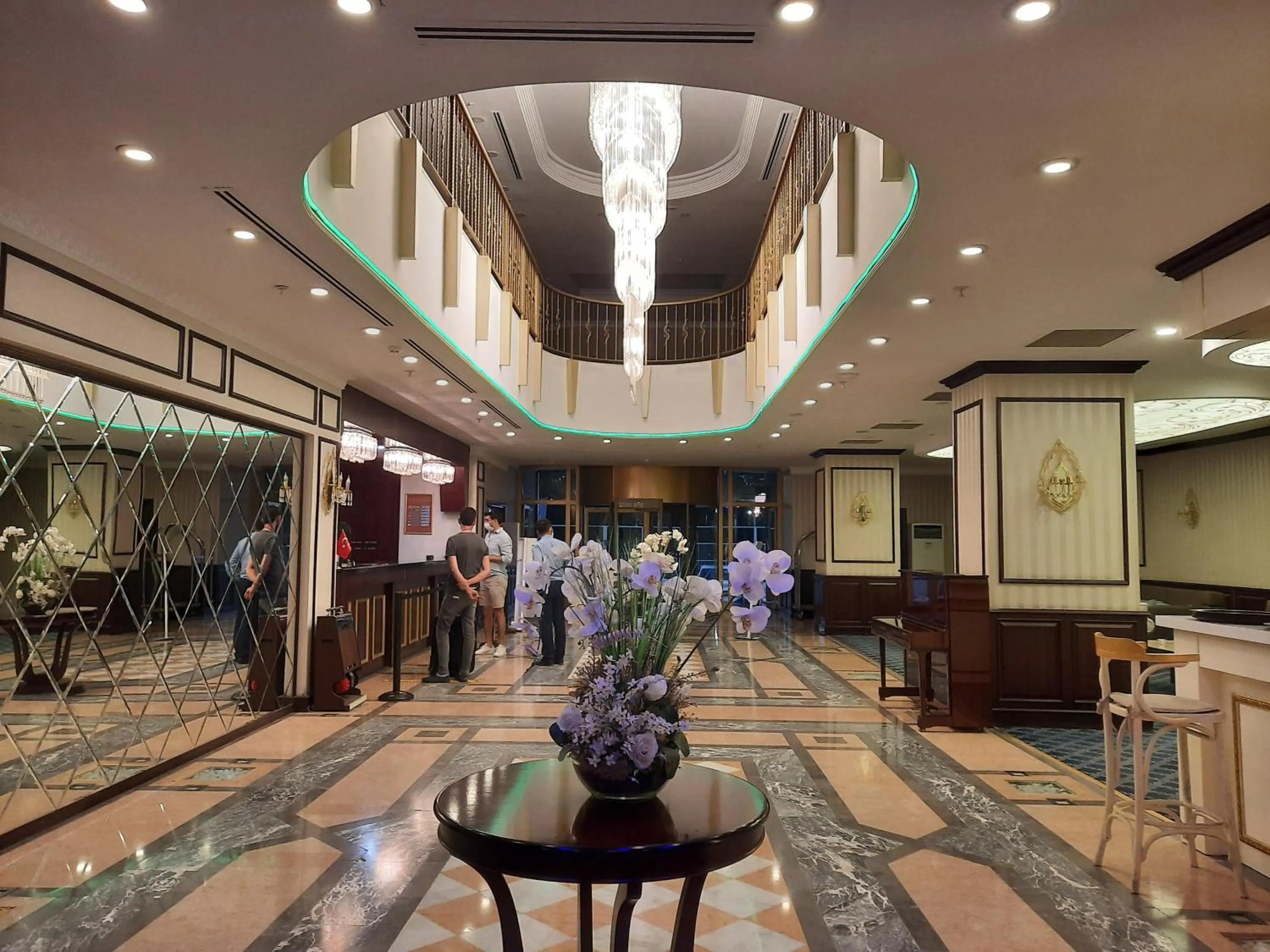 Lobby or reception in Plaza Hotel Diyarbakir