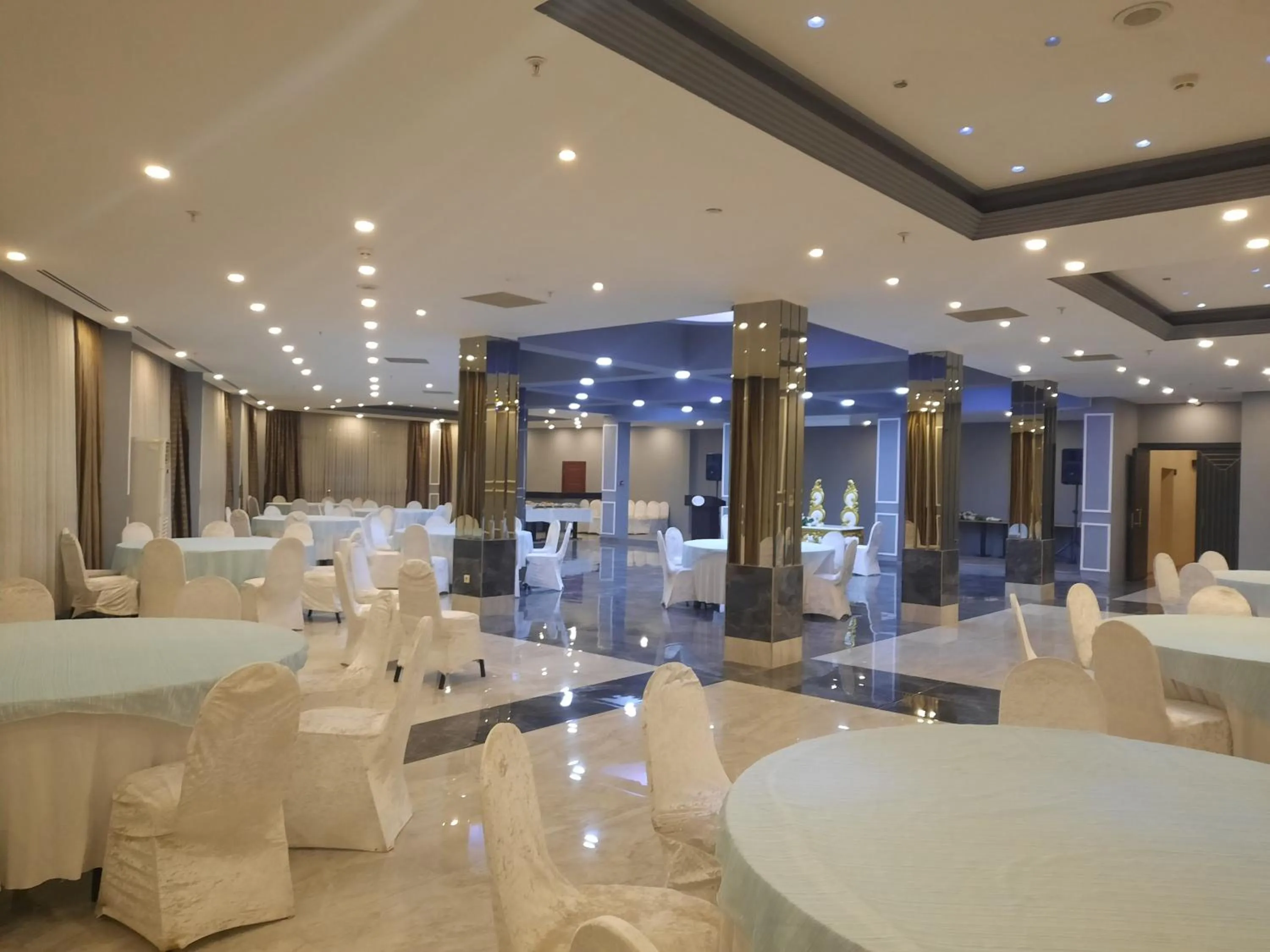 Banquet/Function facilities in Plaza Hotel Diyarbakir
