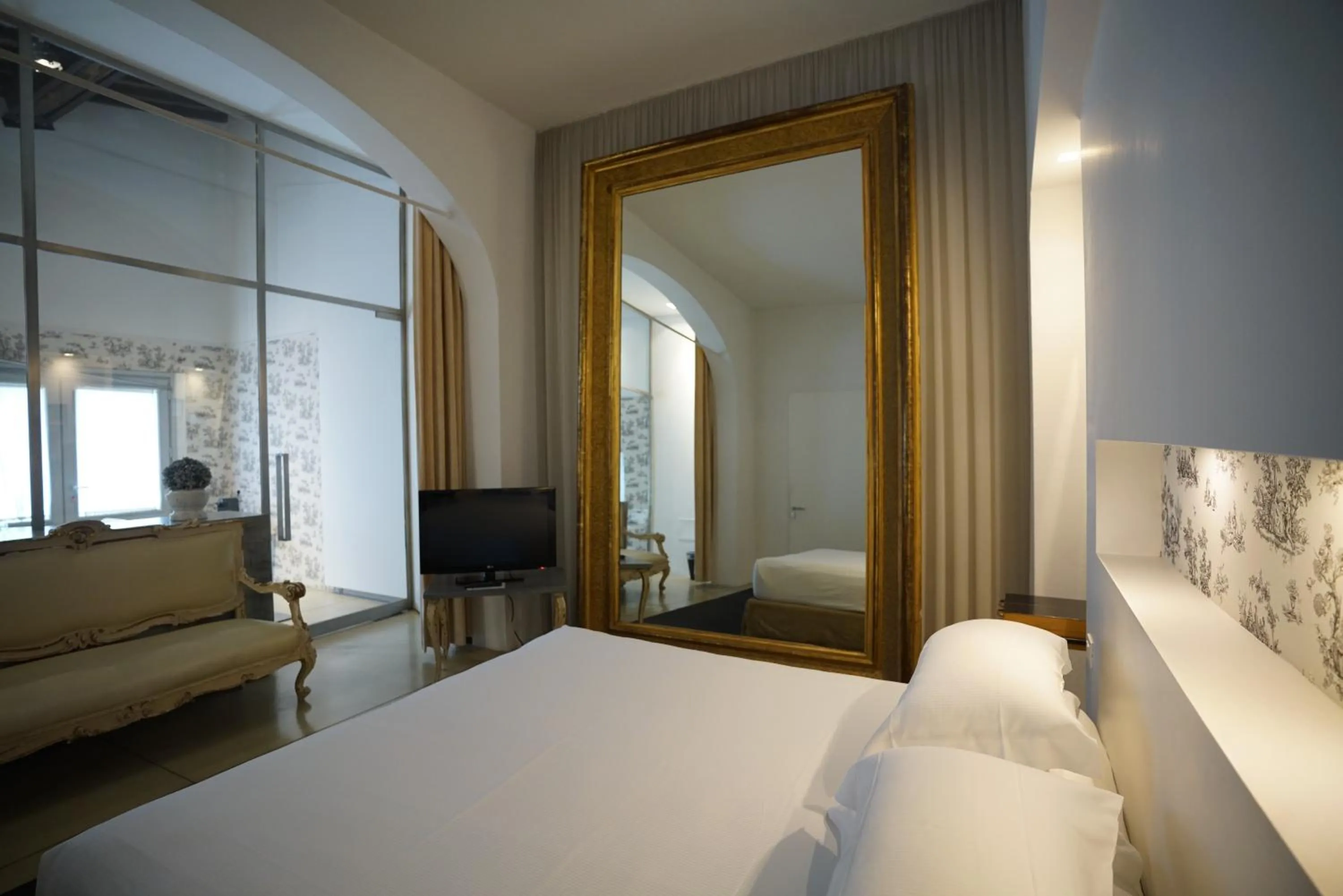 Bedroom, Bed in Riva Lofts Florence