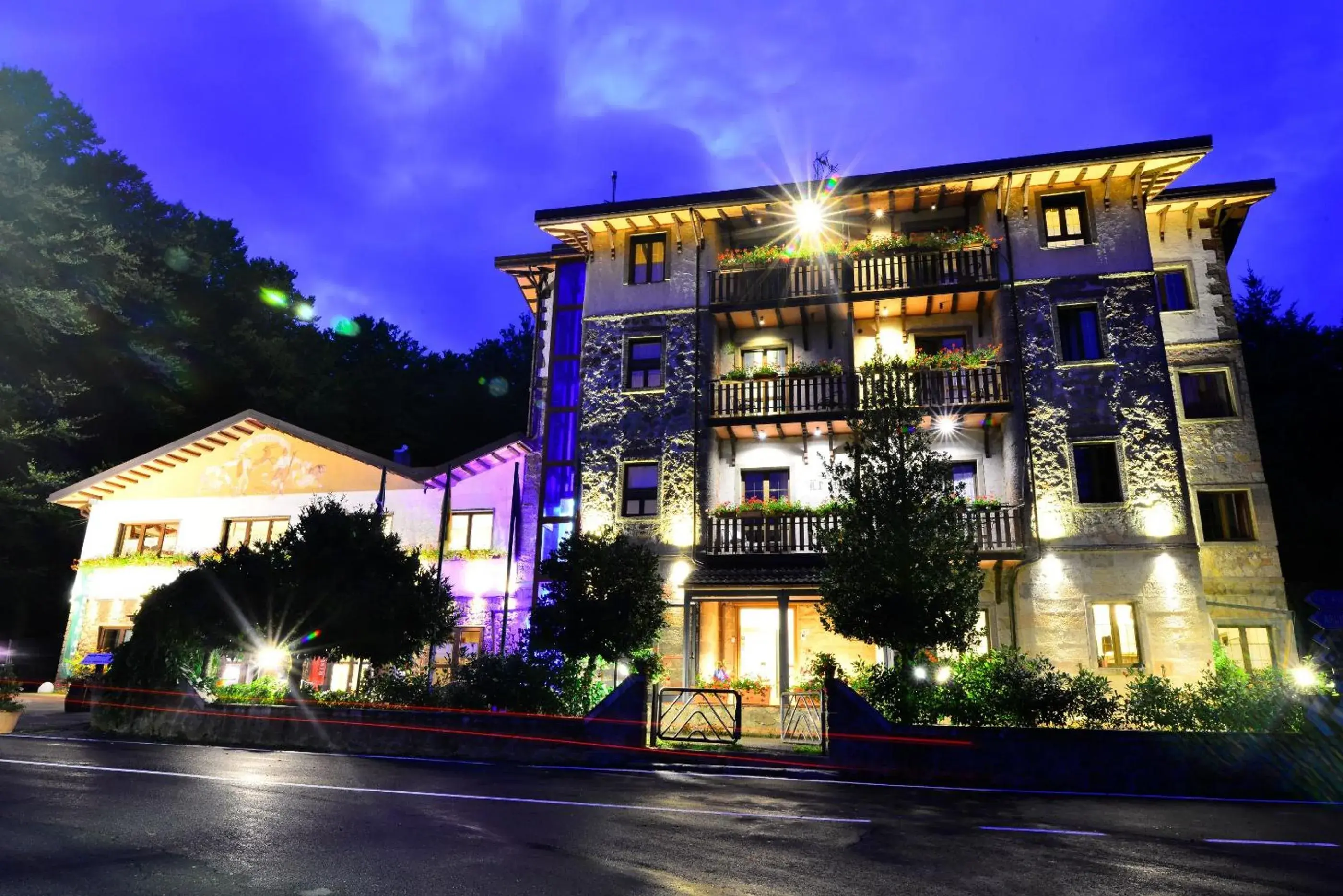 Property building in Albergo Le Macinaie - Monte Amiata Property building in Albergo Le Macinaie - Monte Amiata