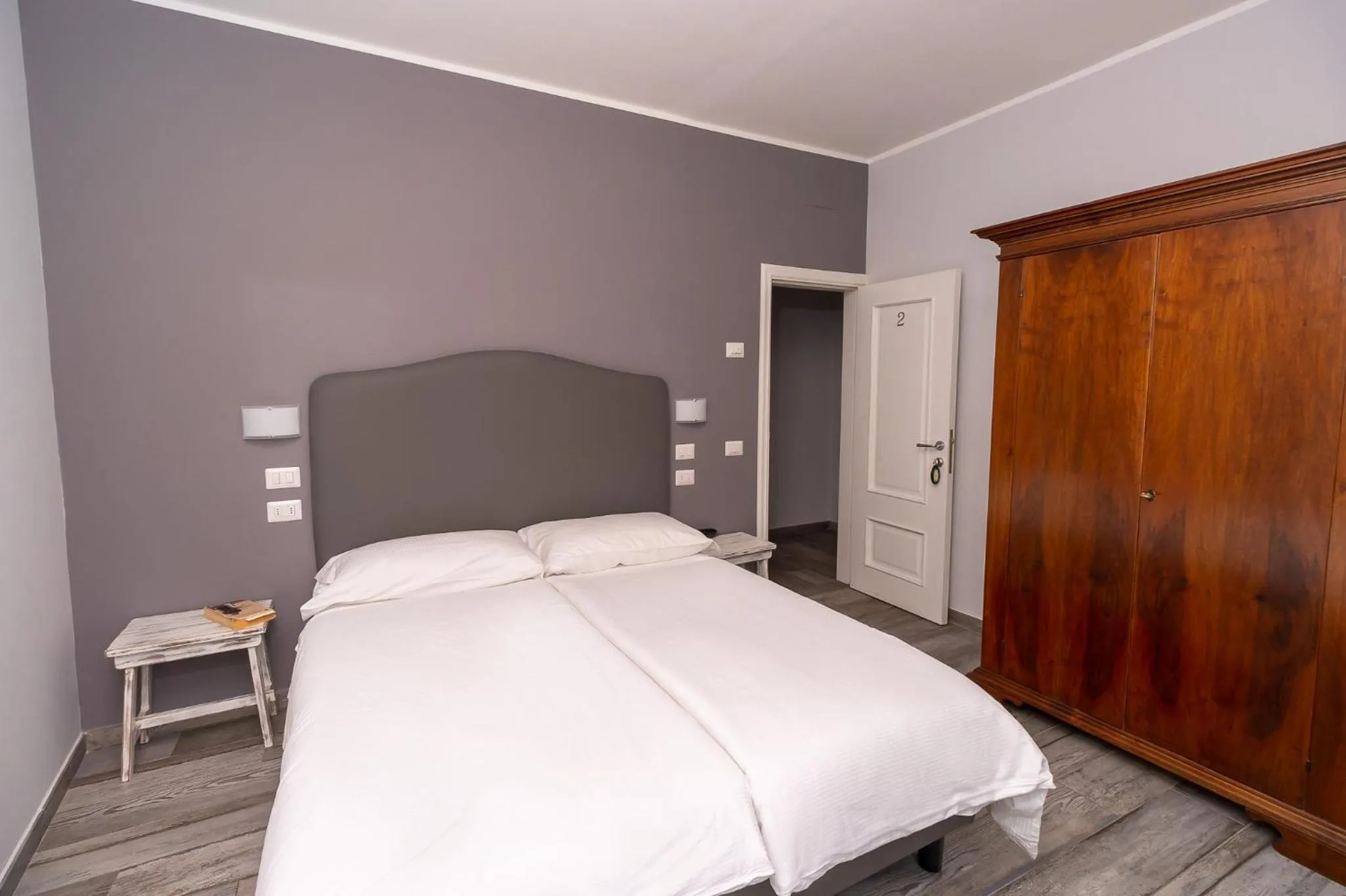 Bedroom, Bed in Hotel Villa Bonelli