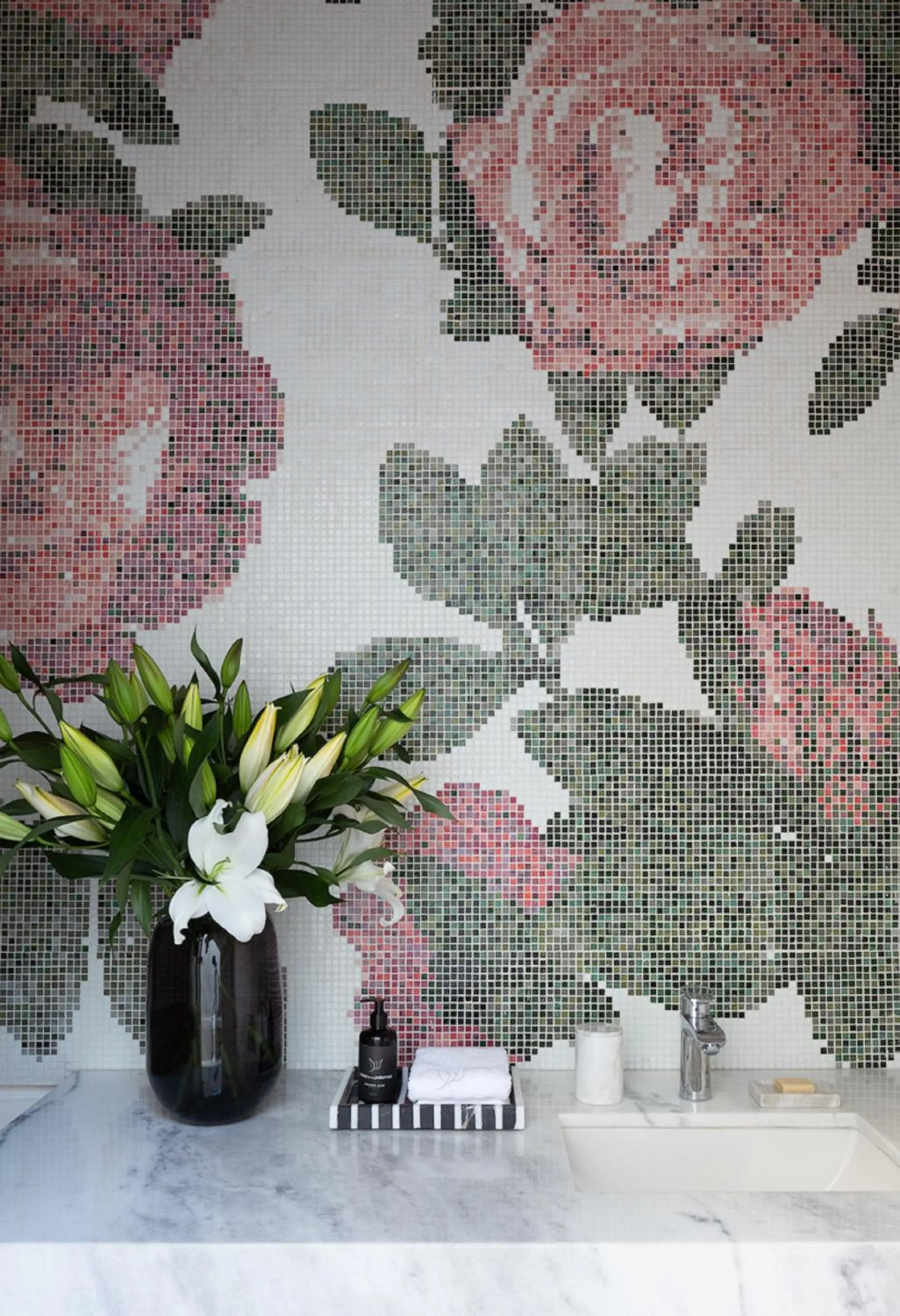 Public Bath in Más Palomas Concept House by Paloma's Hotels - Adults Only