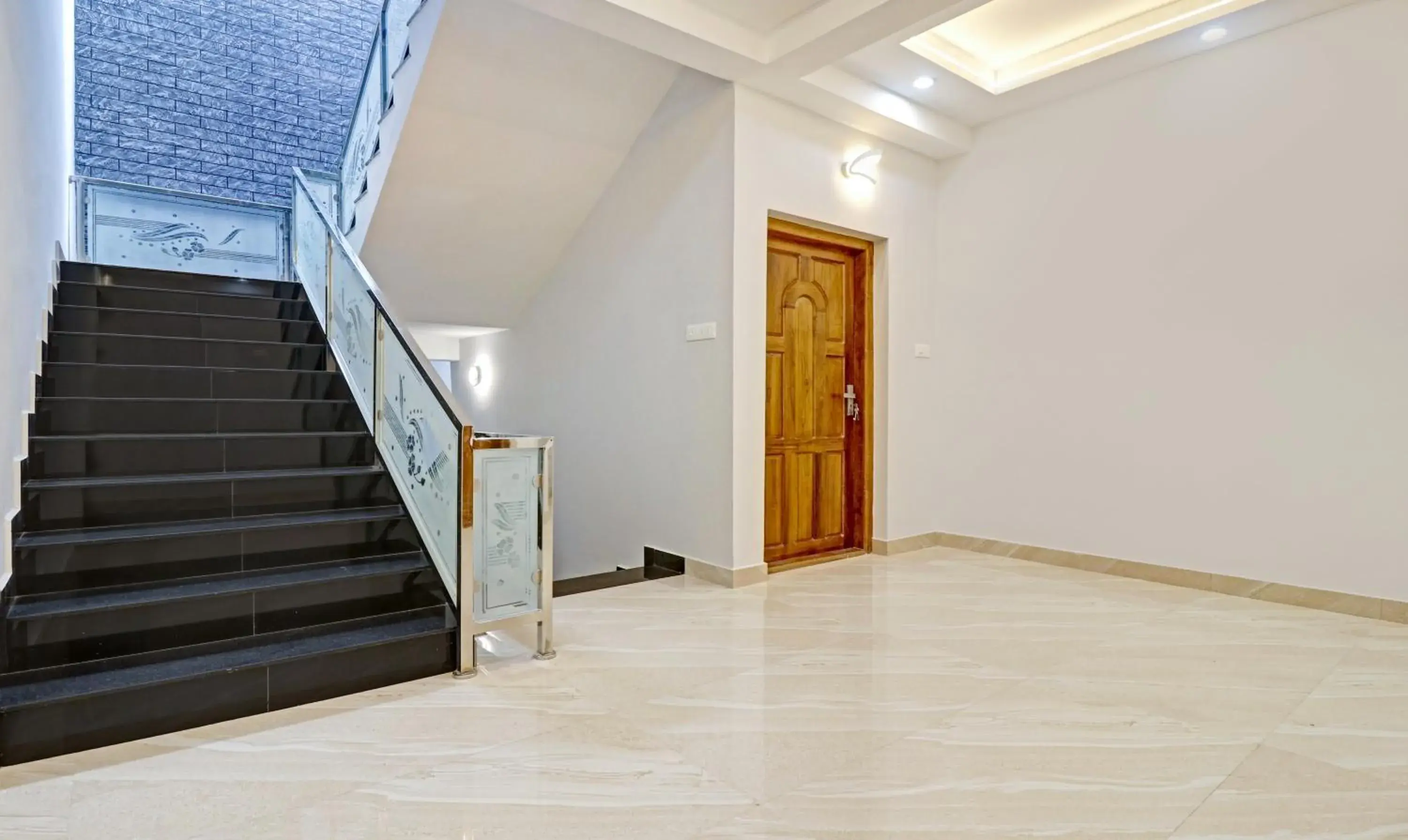 Lobby or reception in Itsy Hotels Palm Grove By D2V Lobby or reception in Itsy Hotels Palm Grove By D2V