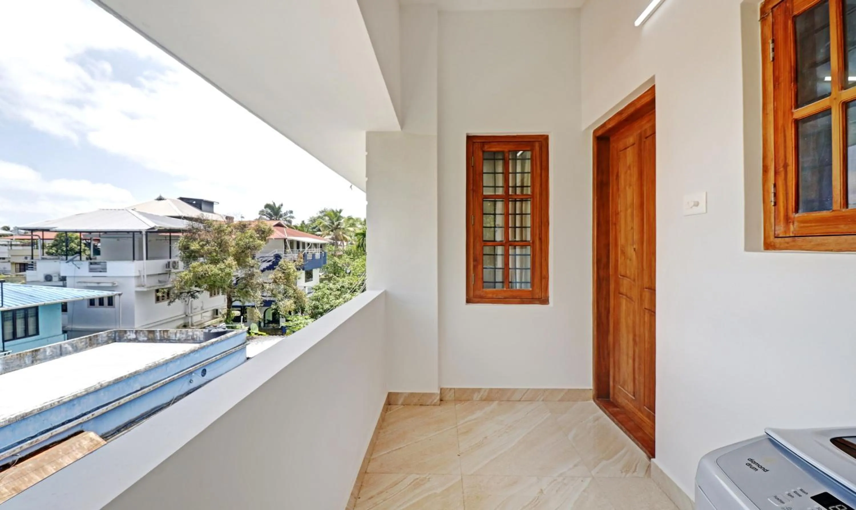 Balcony/Terrace in Itsy Hotels Palm Grove By D2V