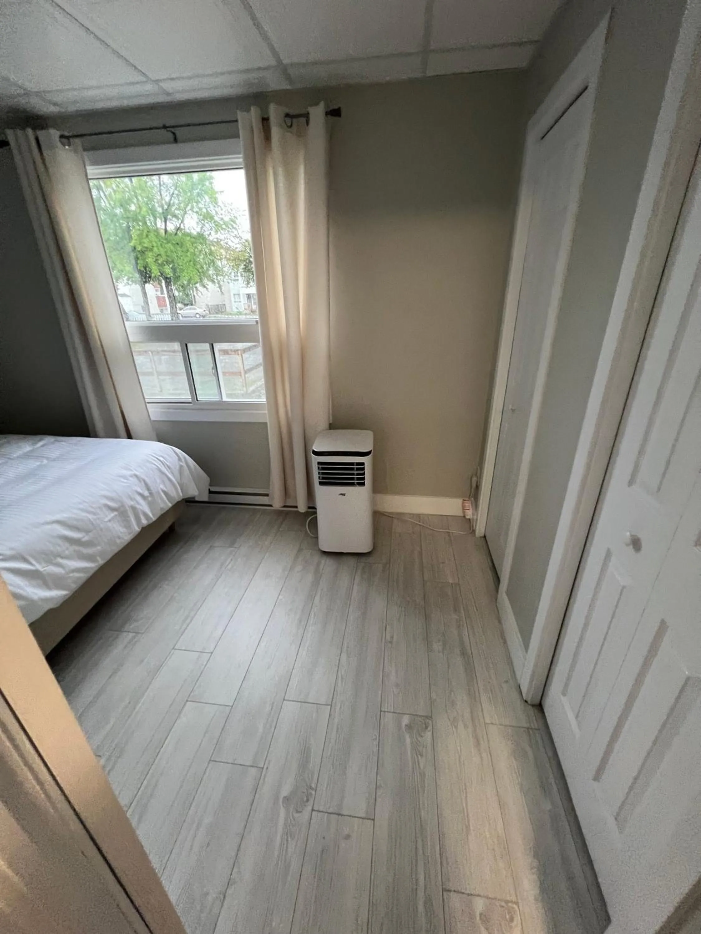 Bedroom, Bed in Le Centre-Ville