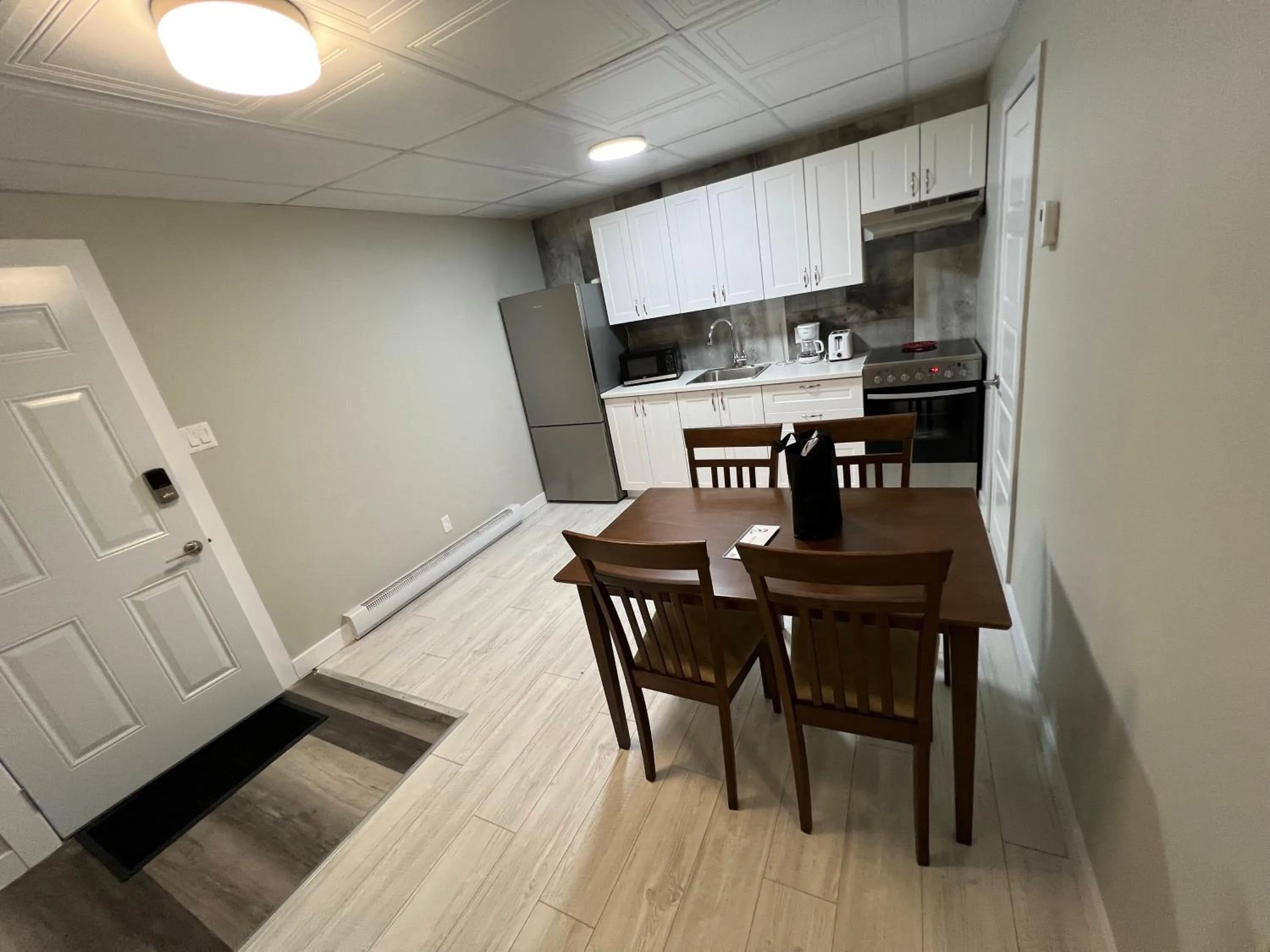 Kitchen or kitchenette in Le Centre-Ville