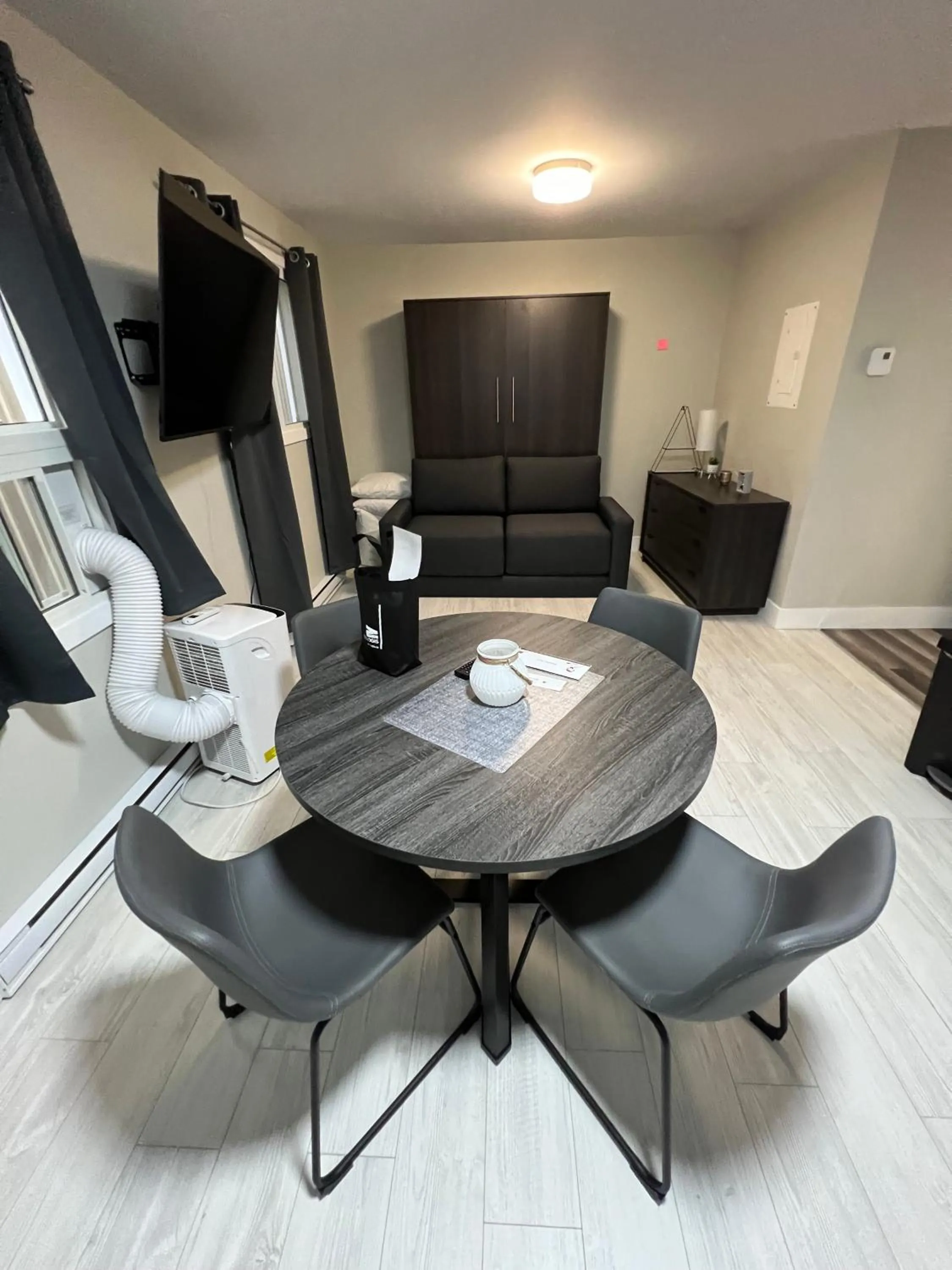 TV and multimedia in Le Centre-Ville