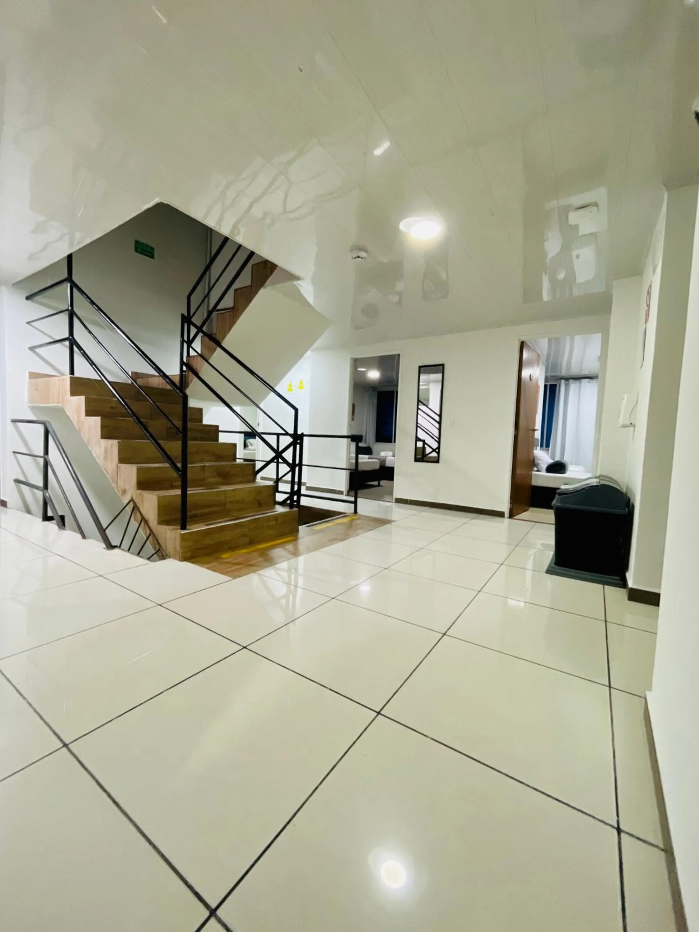Property building in Hotel Pass, Laureles Medellín