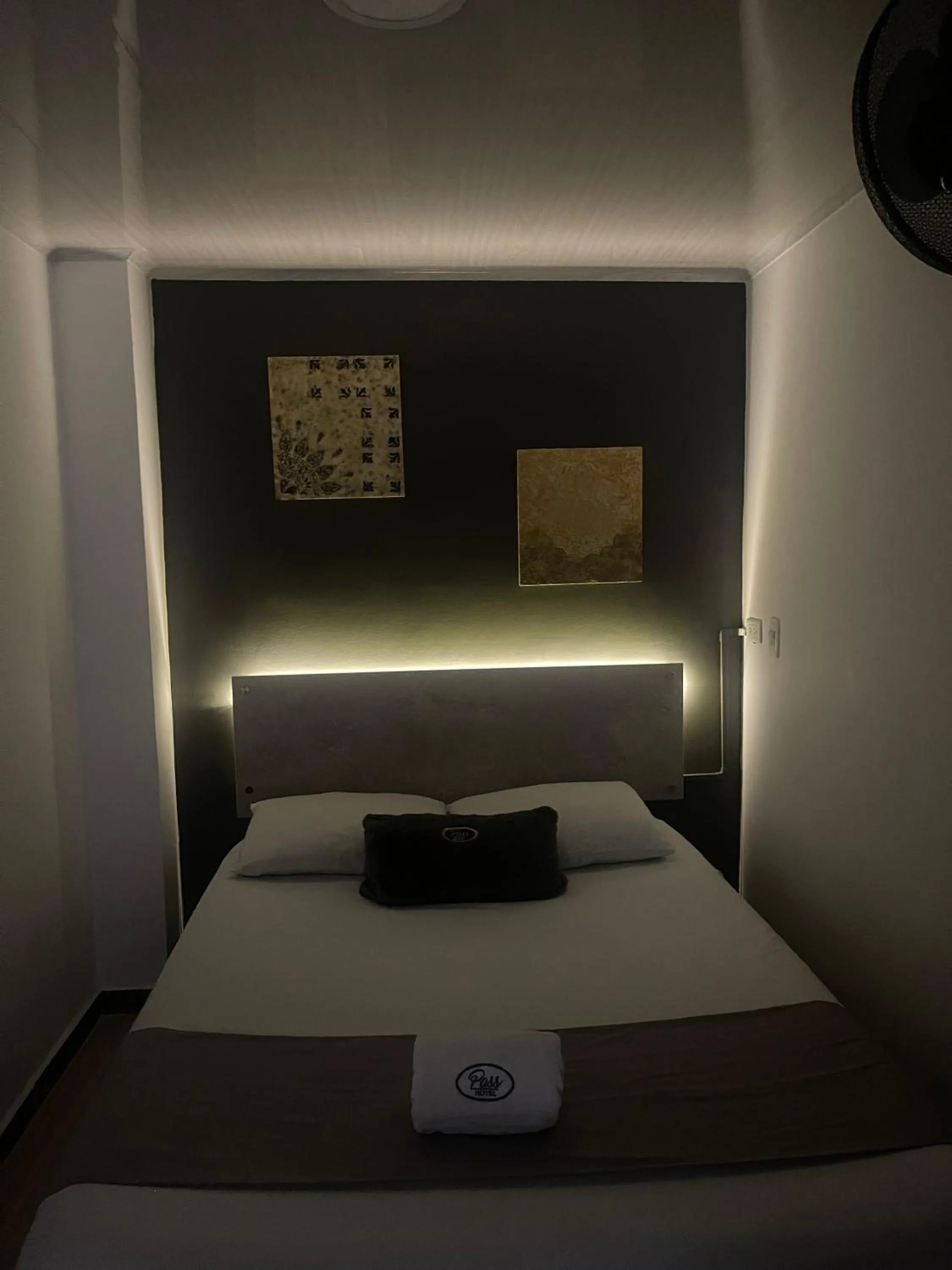 Bed in Hotel Pass, Laureles Medellín