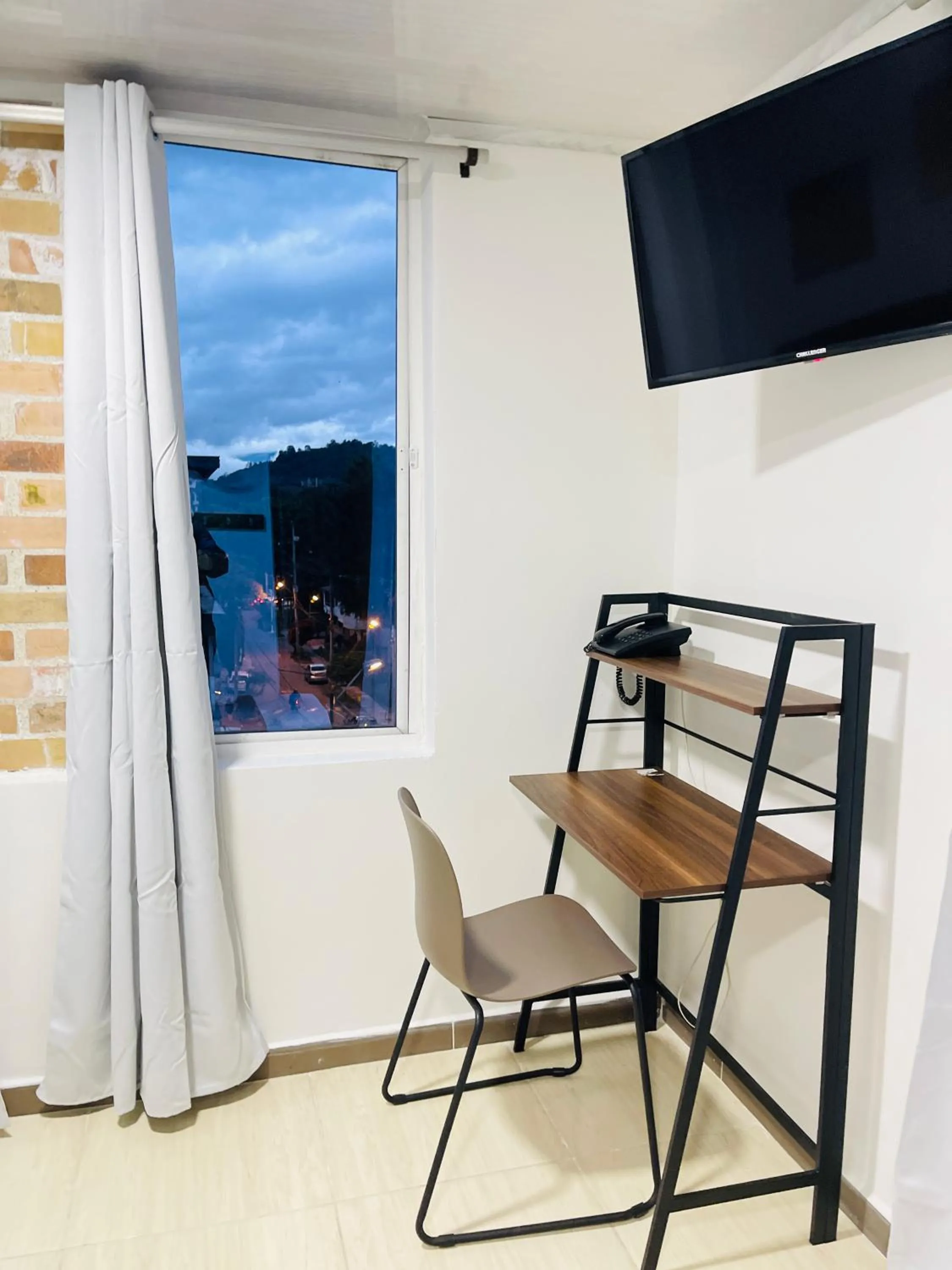 hair dresser in Hotel Pass, Laureles Medellín
