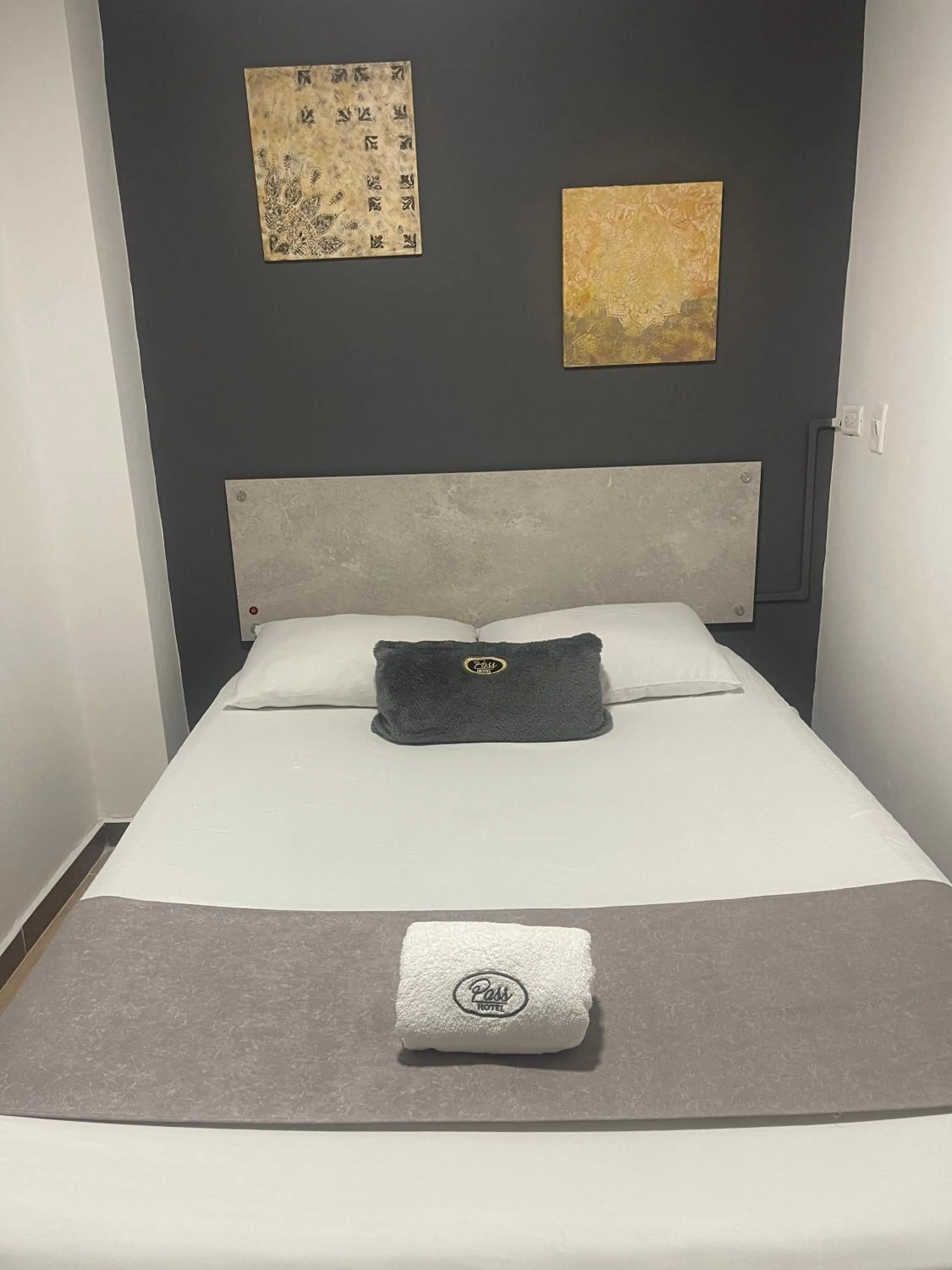 Bed in Hotel Pass, Laureles Medellín