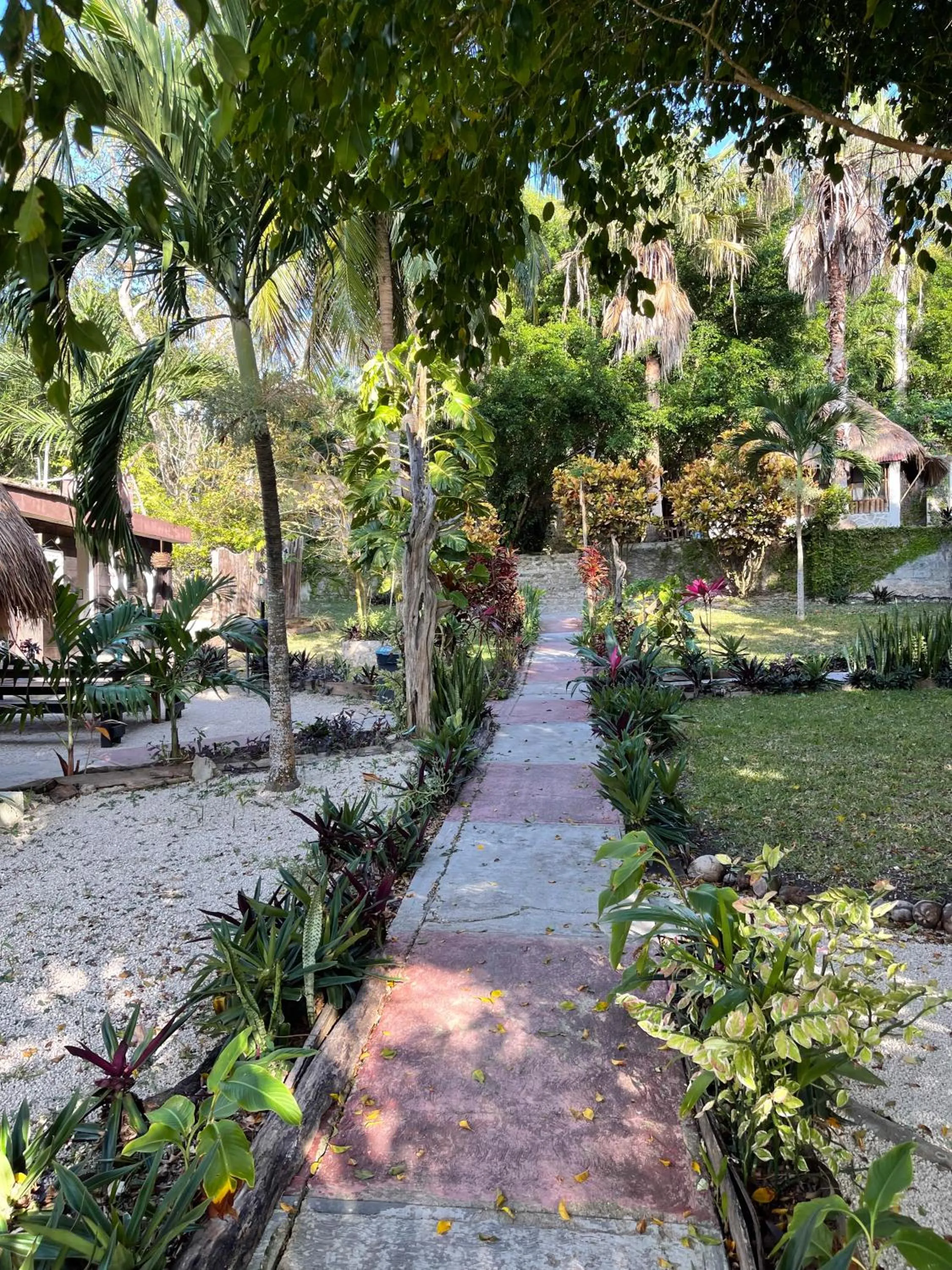 Garden view in Villa Santuario Lake front Oasis