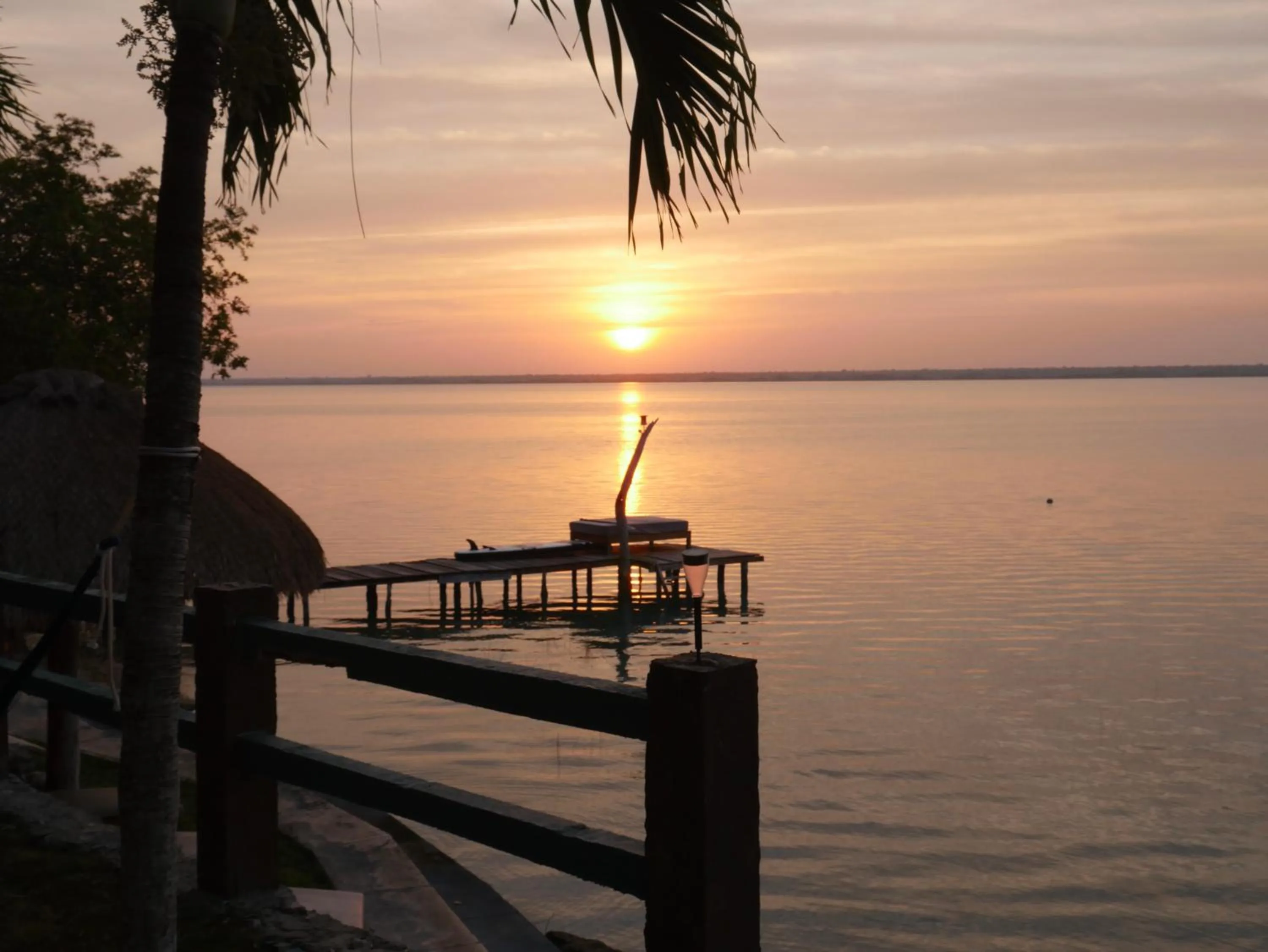 Day in Villa Santuario Lake front Oasis