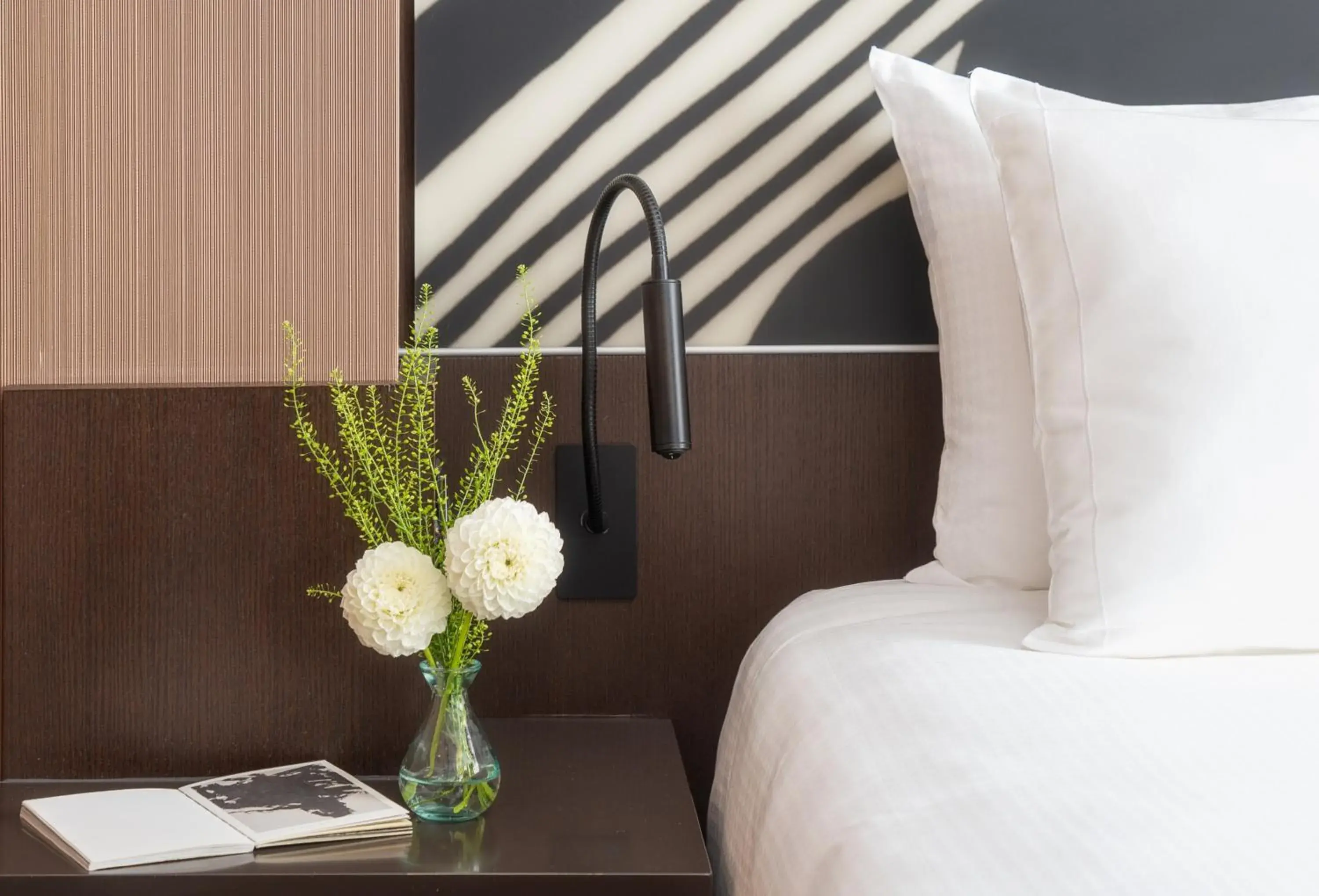 Bedroom, Bed in Crowne Plaza Milan City by IHG Bedroom, Bed in Crowne Plaza Milan City by IHG