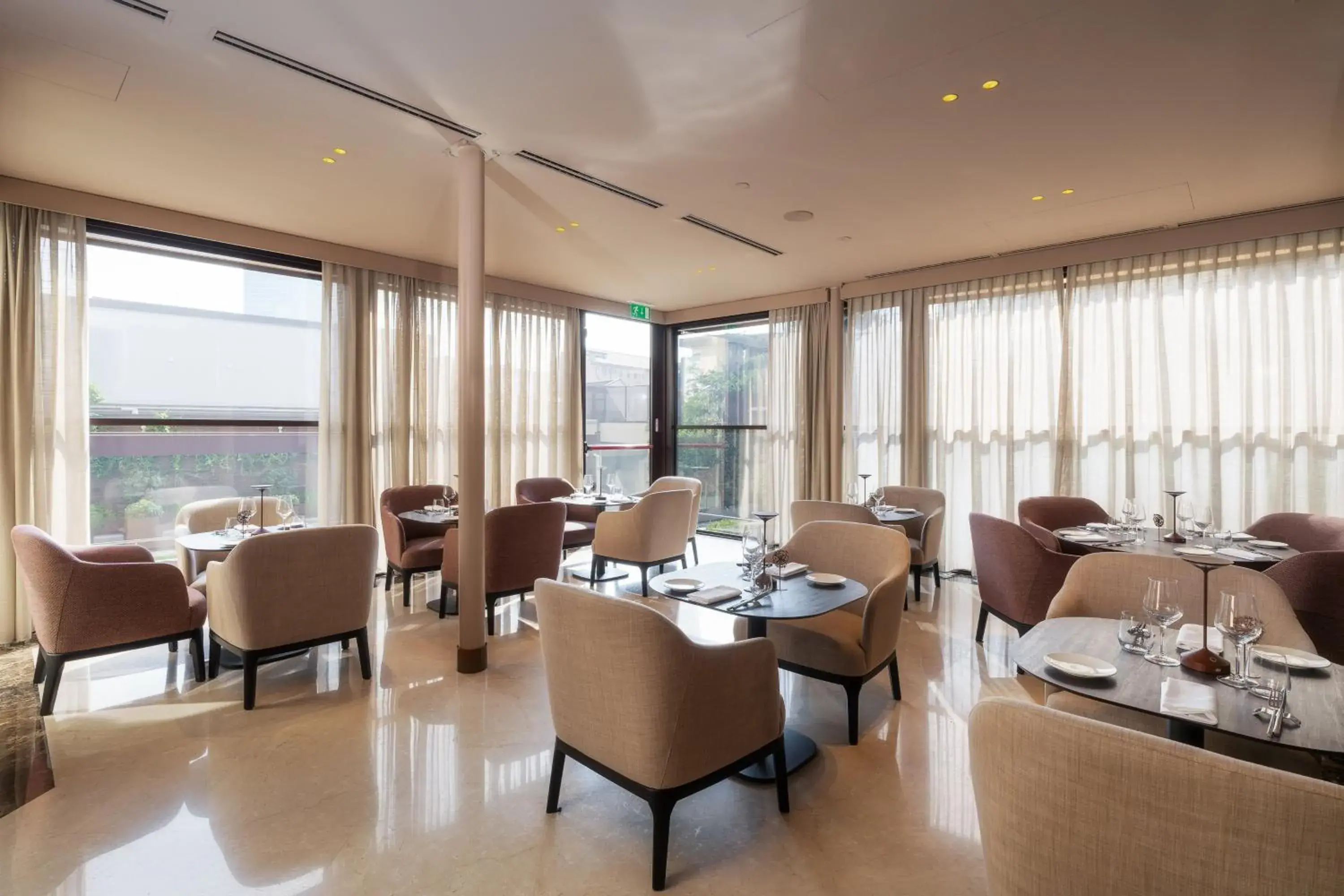 Restaurant/places to eat in Crowne Plaza Milan City by IHG Restaurant/places to eat in Crowne Plaza Milan City by IHG