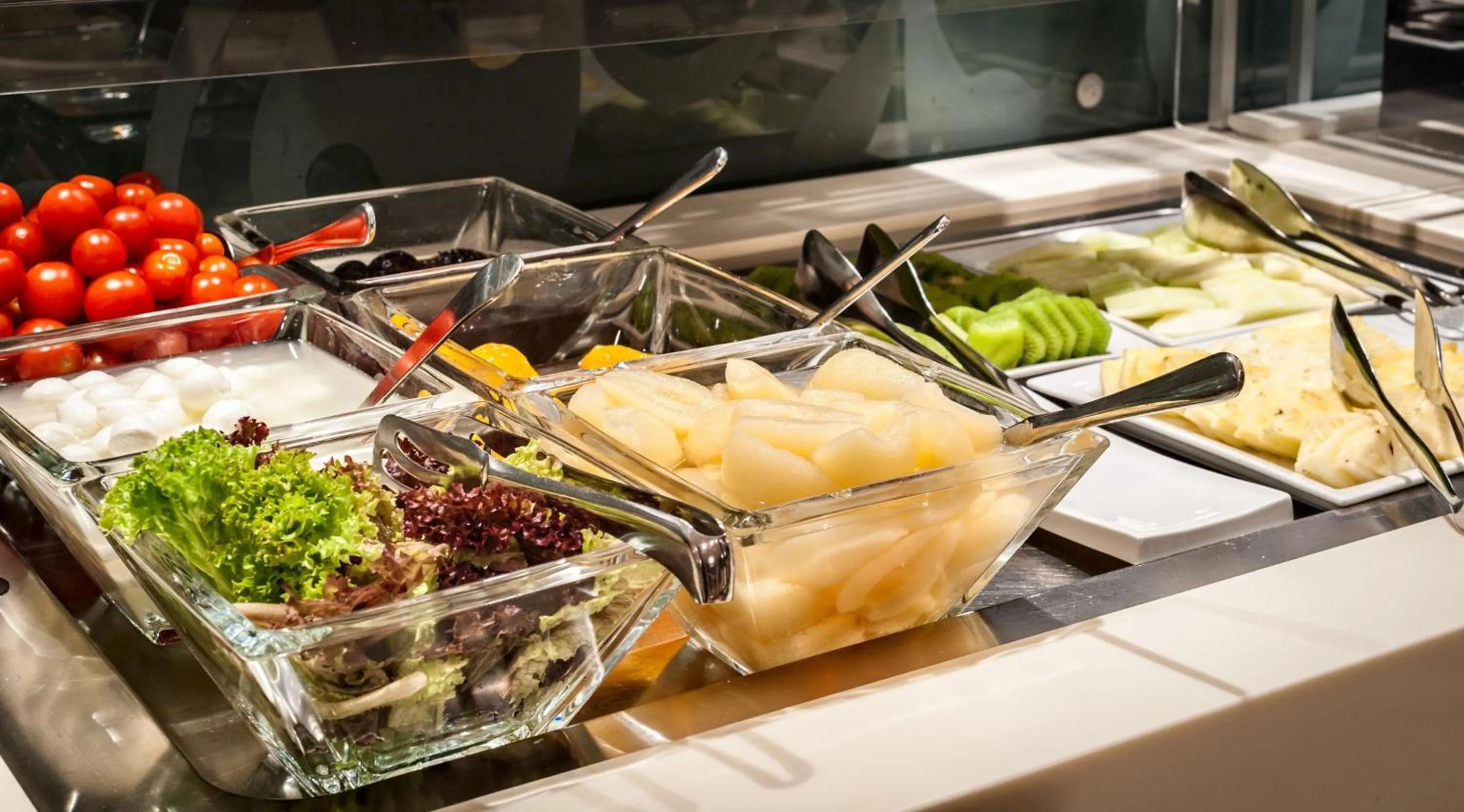 Breakfast in Crowne Plaza Milan City by IHG