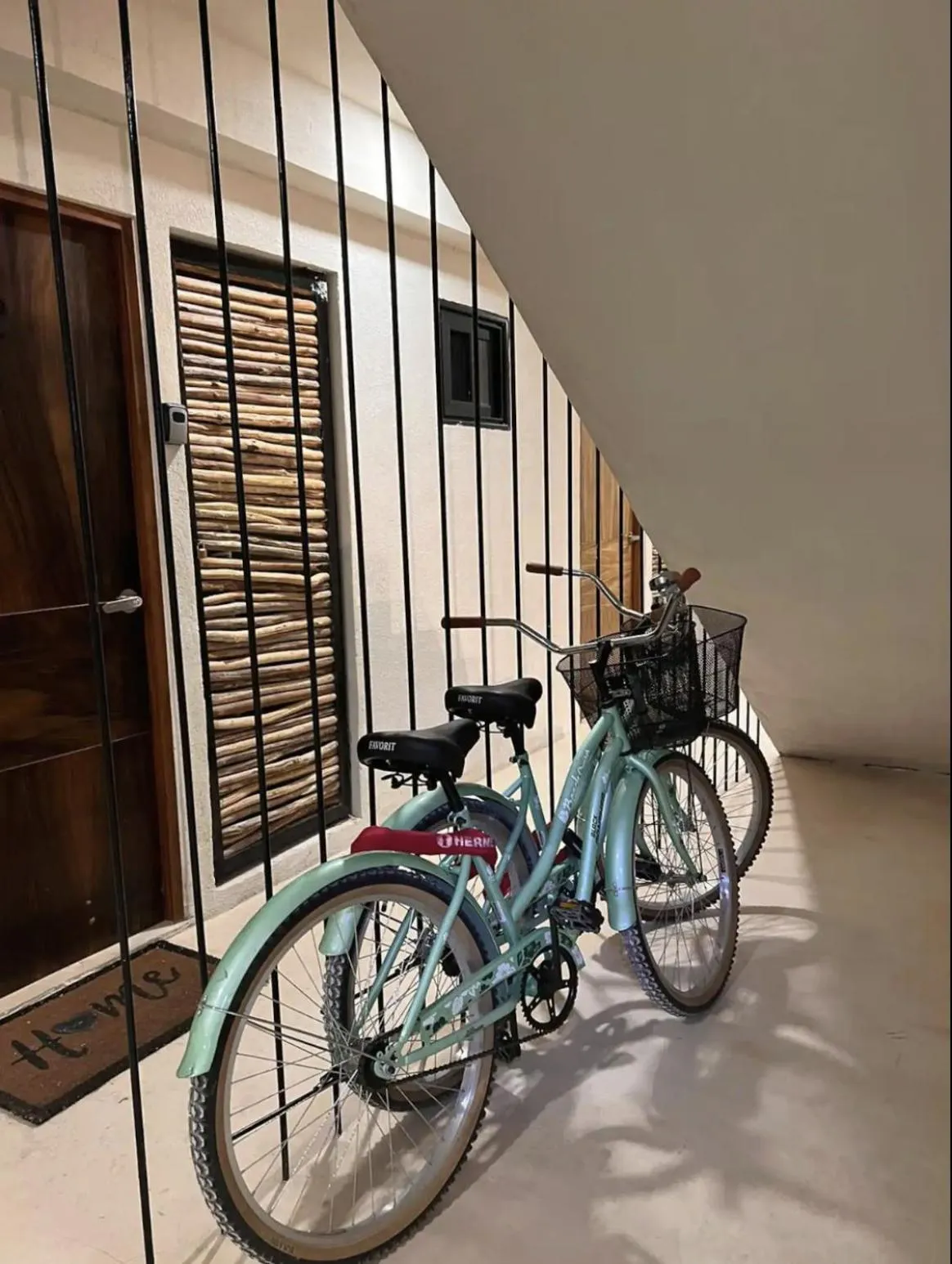 Cycling in Condominio en Tulum, la Veleta.