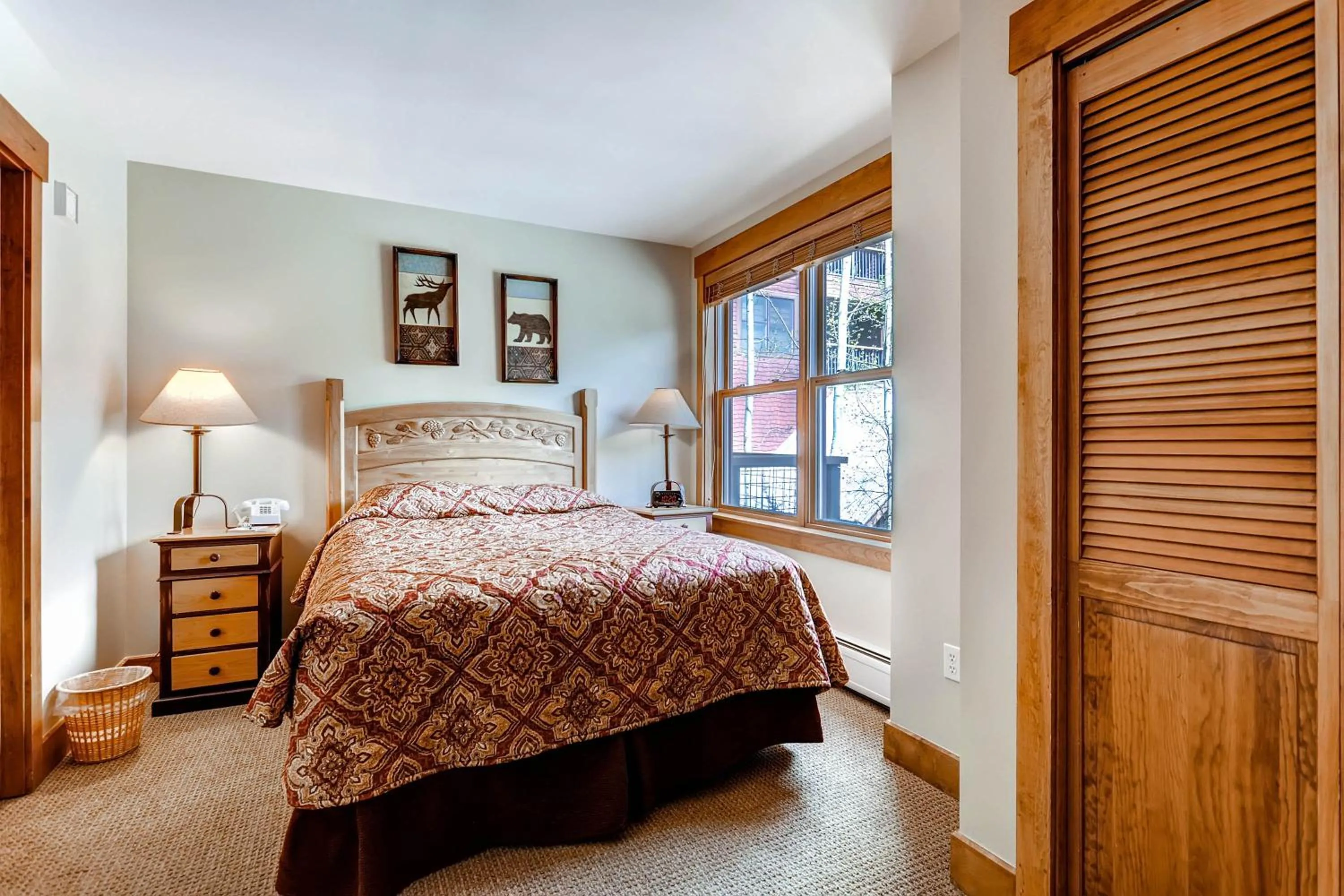 Photo of the whole room, Bed in The Springs Condominiums by Vail Resorts