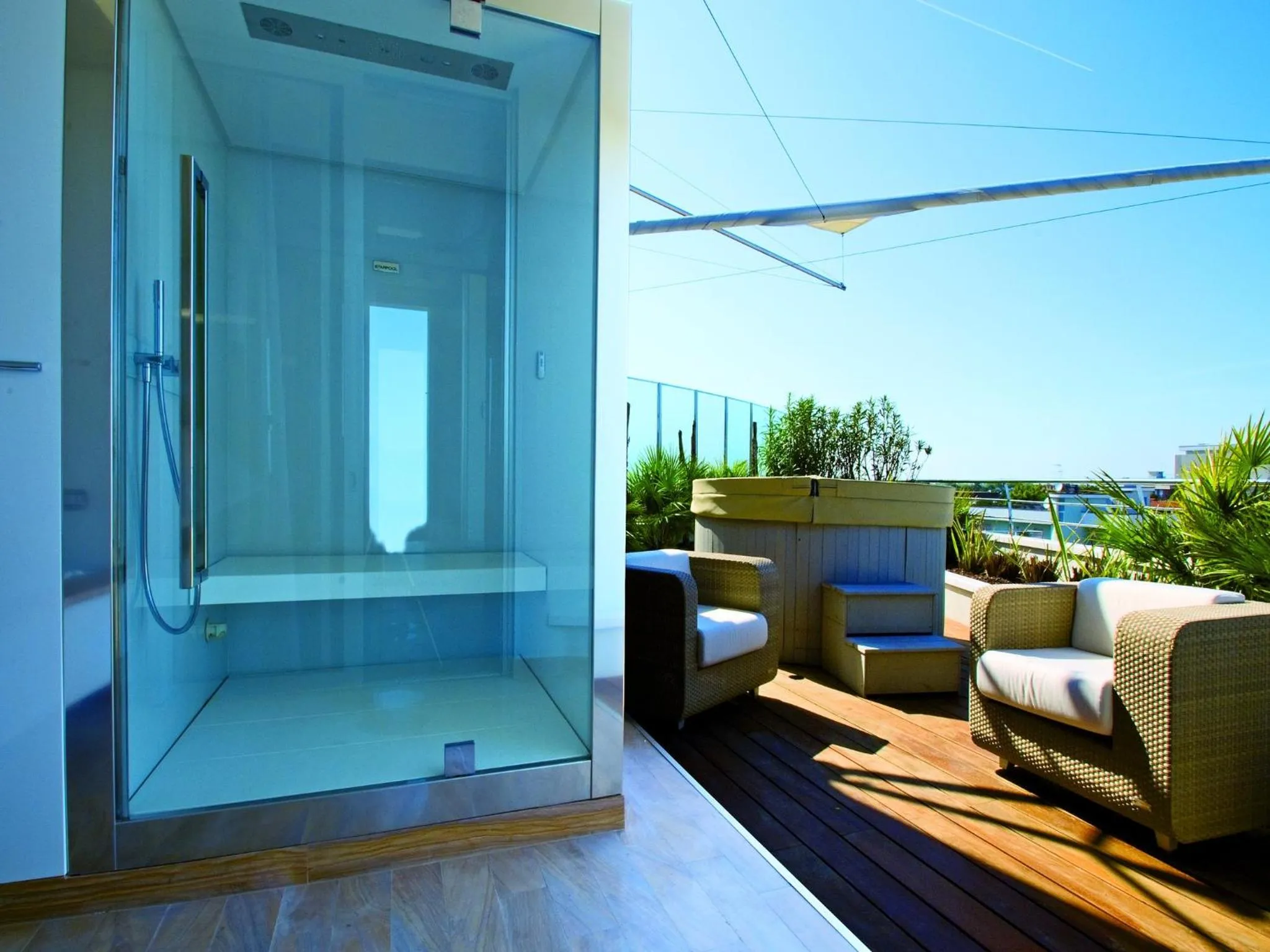 Balcony/Terrace in Hotel Waldorf- Premier Resort