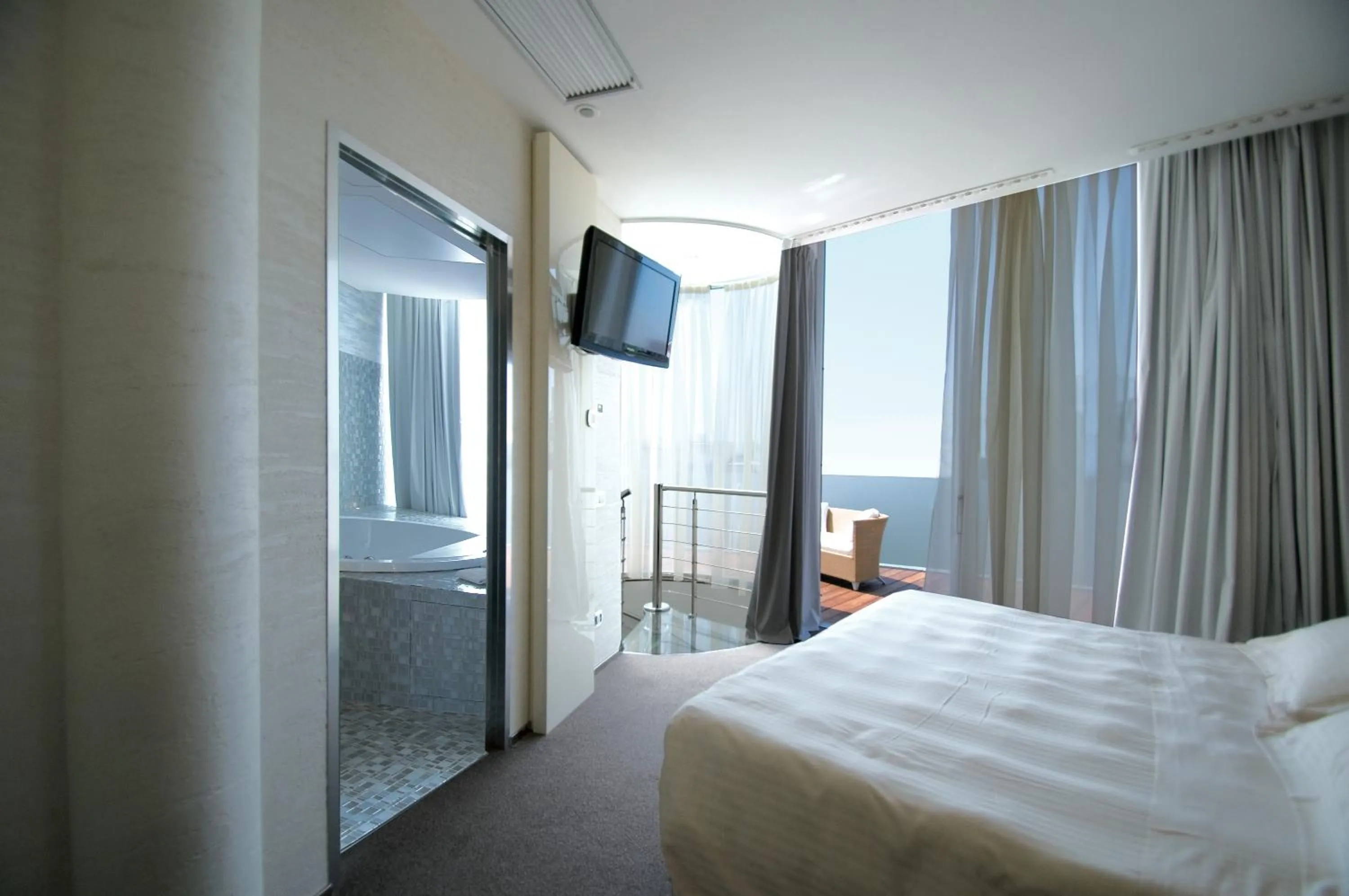 Bedroom, Bed in Hotel Waldorf- Premier Resort