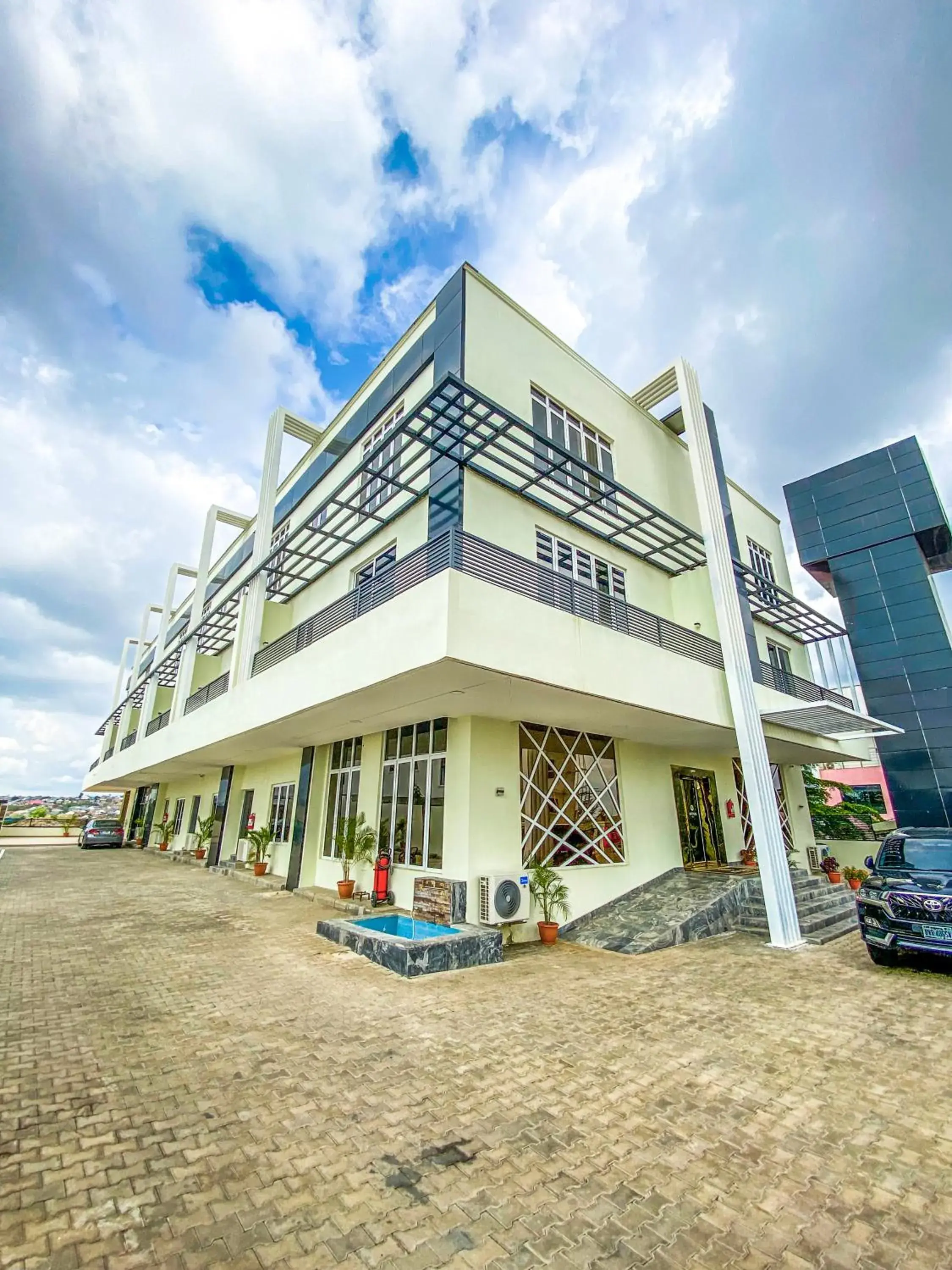 Property building in Aveon Hotel Property building in Aveon Hotel