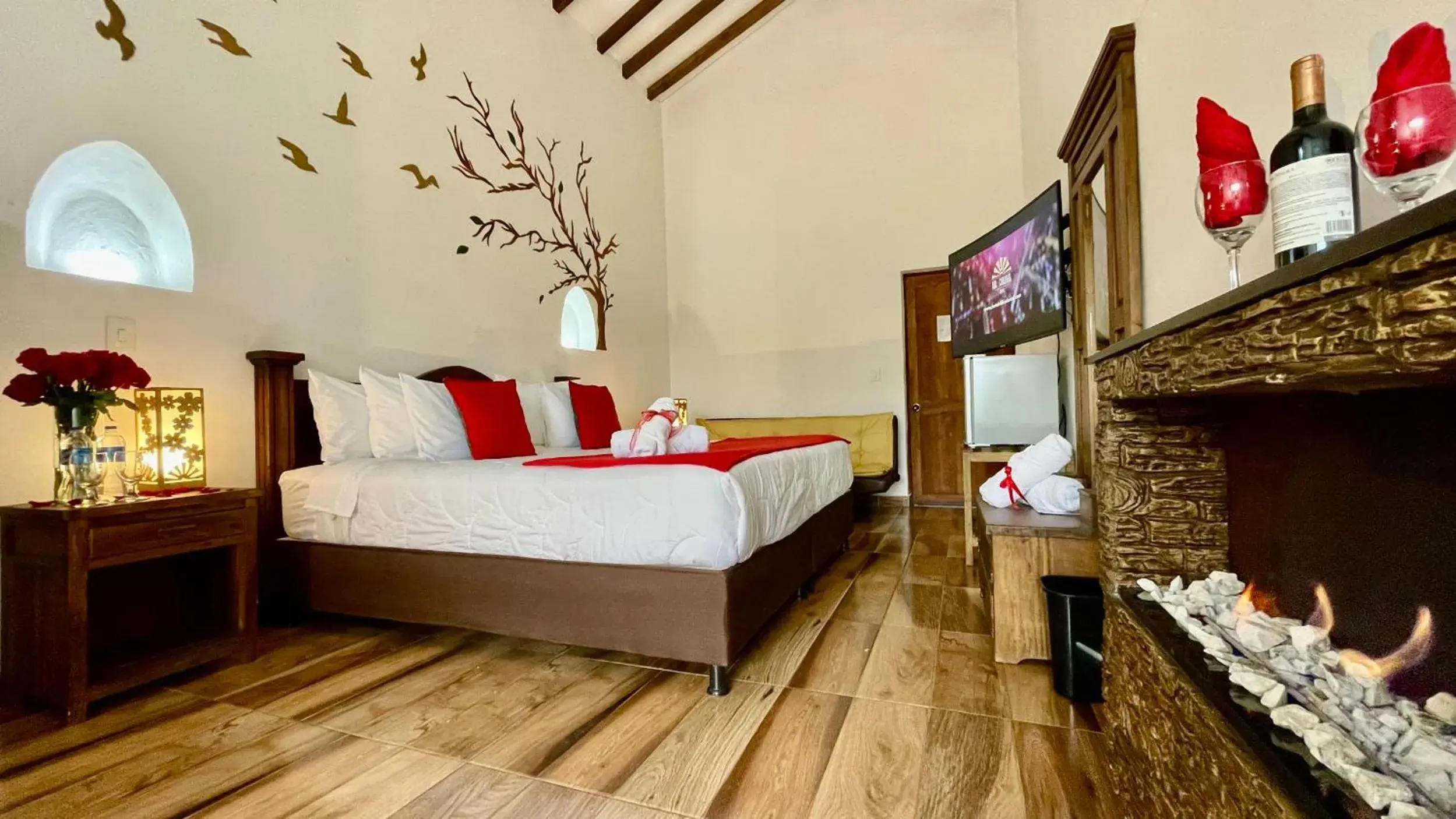 Suite with Mountain View in Hotel Boutique & Spa - VDL Colonial Suite with Mountain View in Hotel Boutique & Spa - VDL Colonial