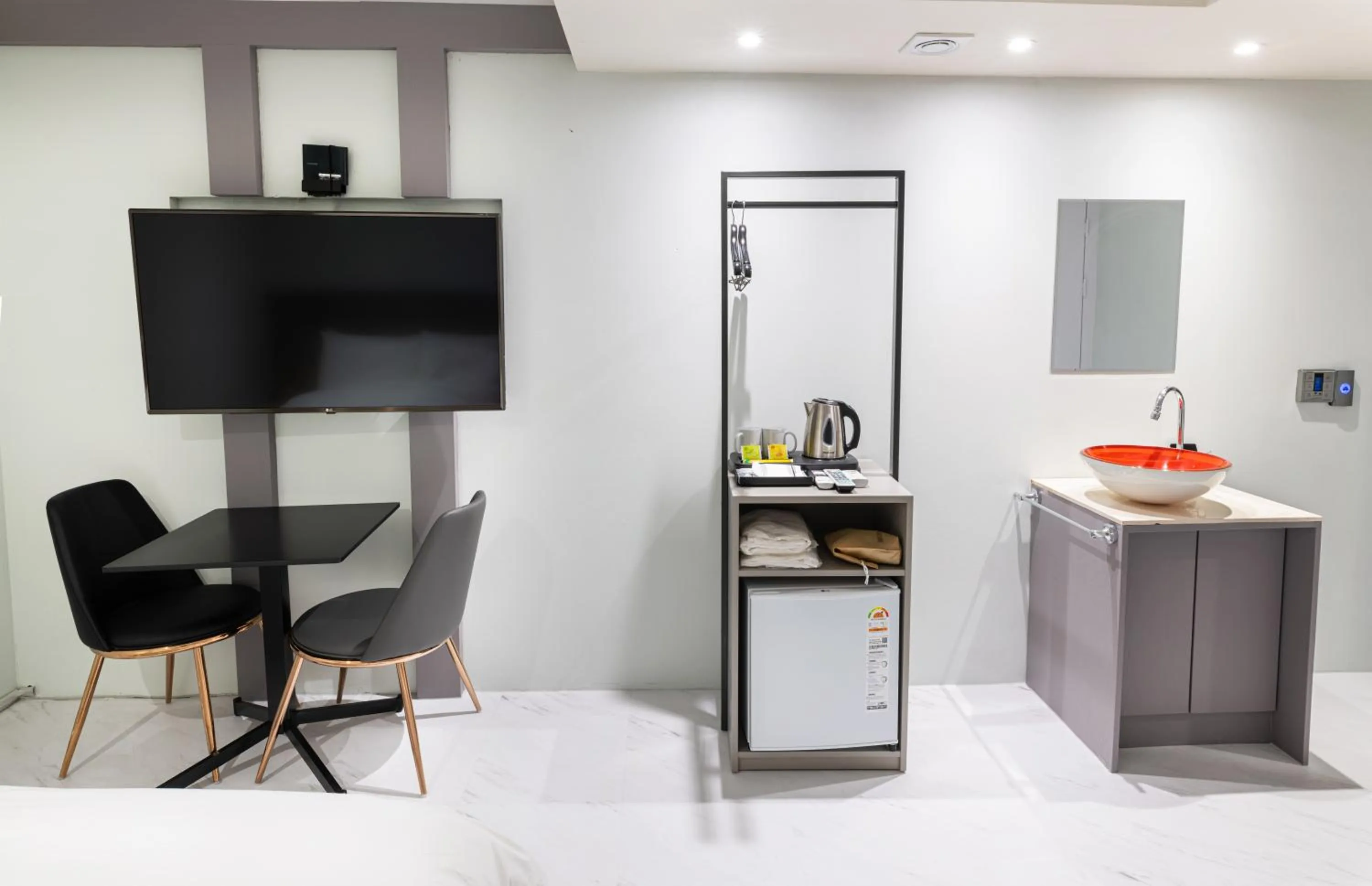 TV and multimedia in HOTEL LENITH Seomyeon