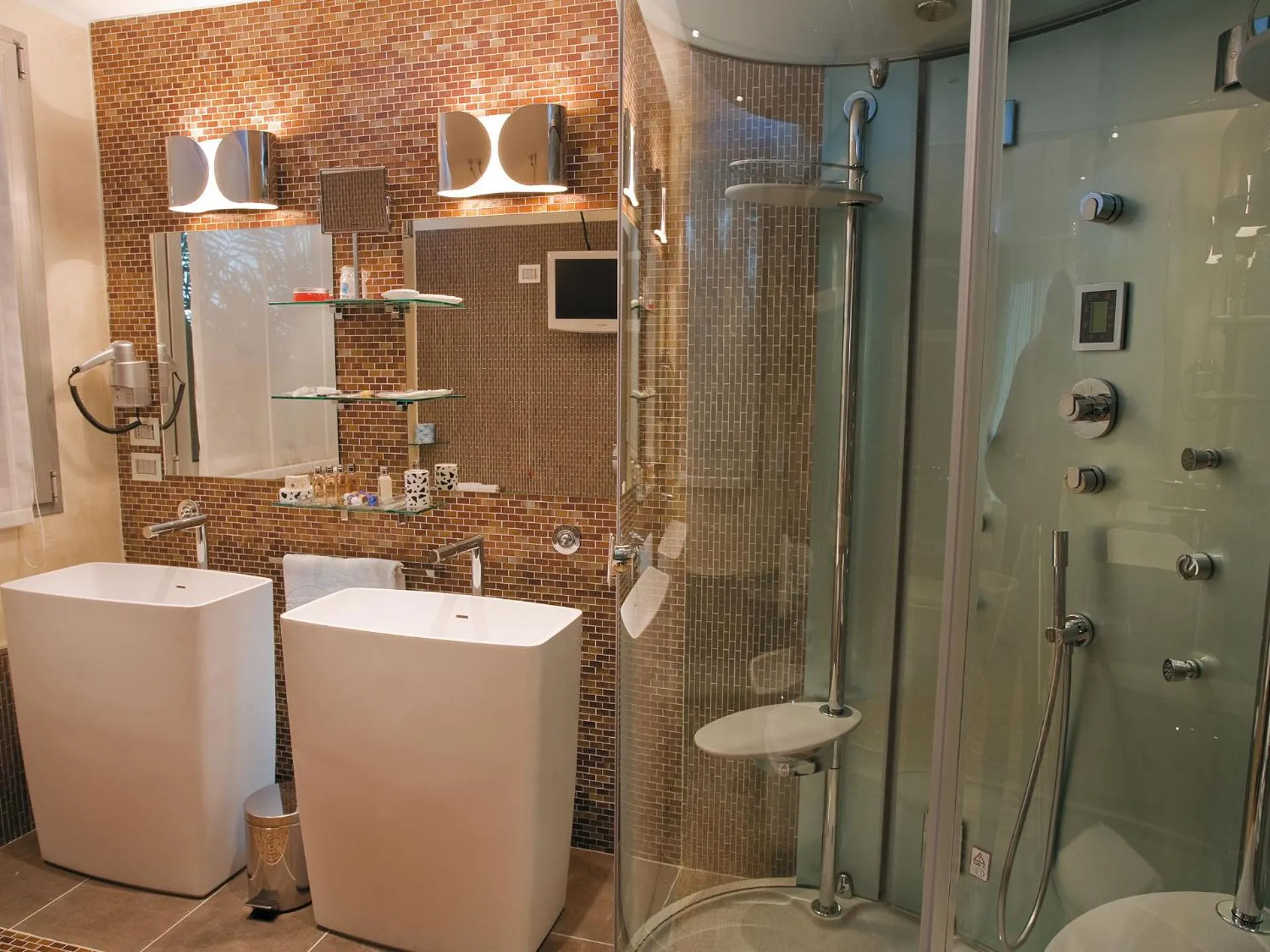 Bathroom in Hotel Premier & Suites - Premier Resort