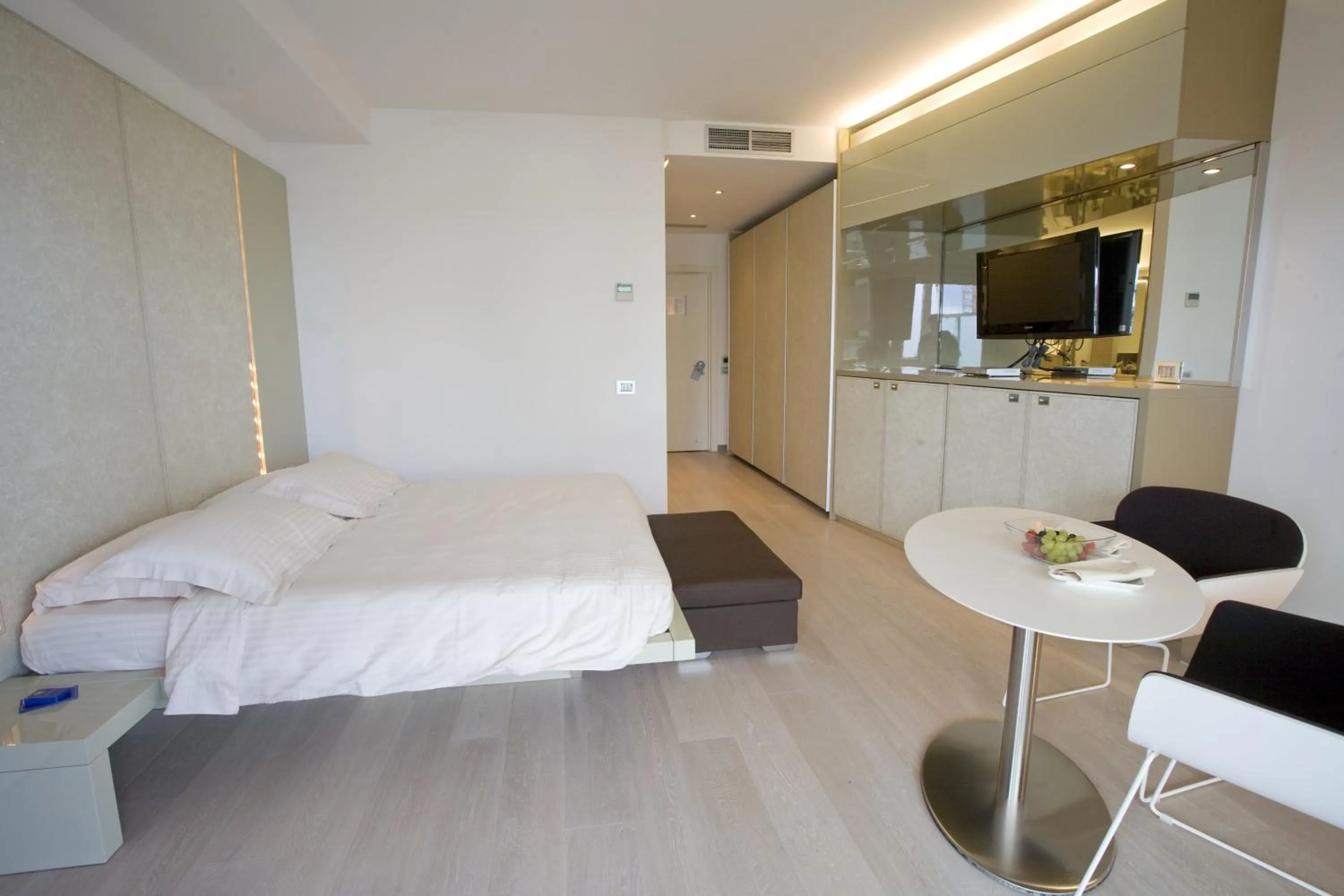 Bedroom, Bed in Hotel Premier & Suites - Premier Resort