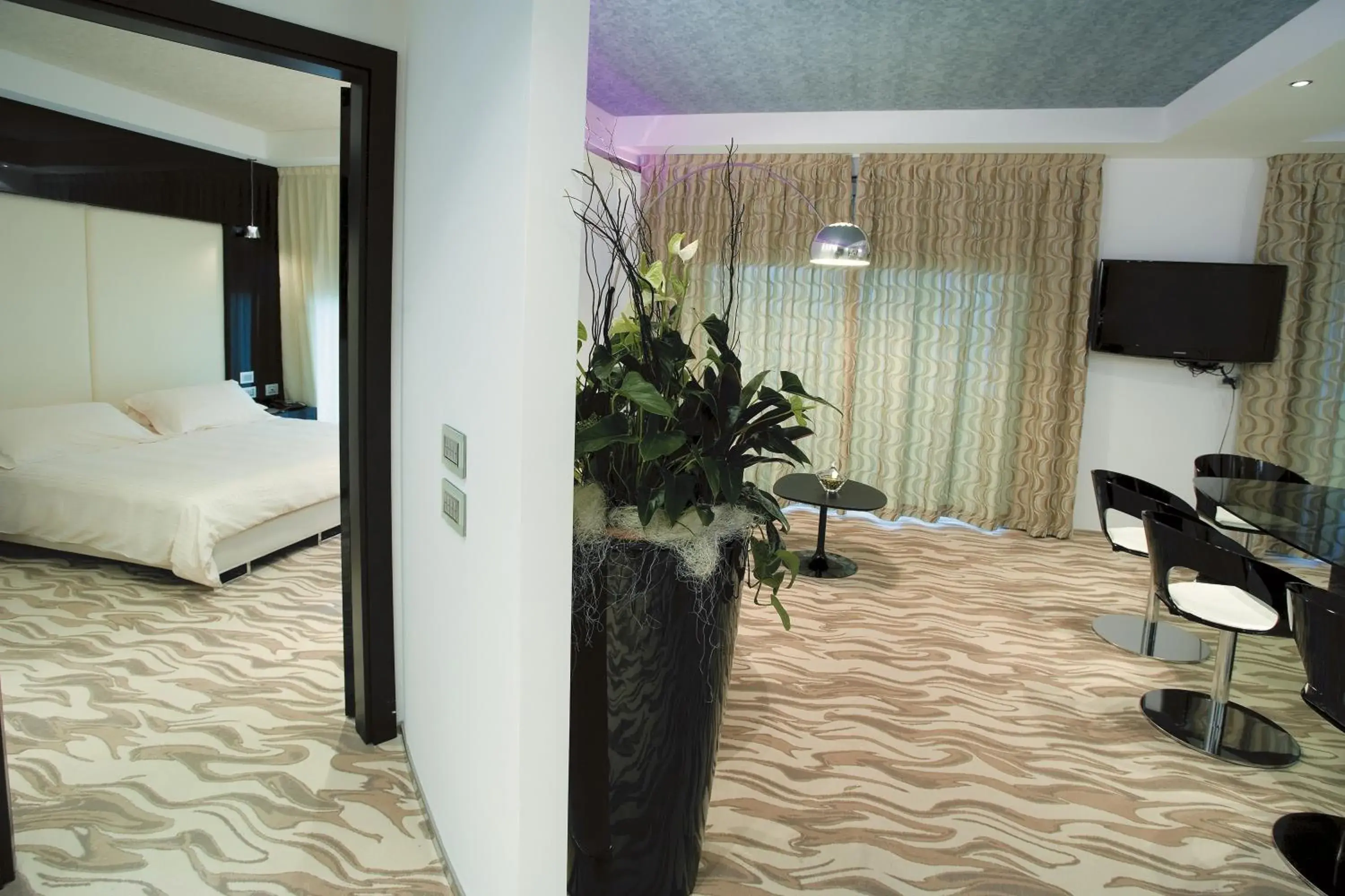 Bed in Hotel Premier & Suites - Premier Resort Bed in Hotel Premier & Suites - Premier Resort