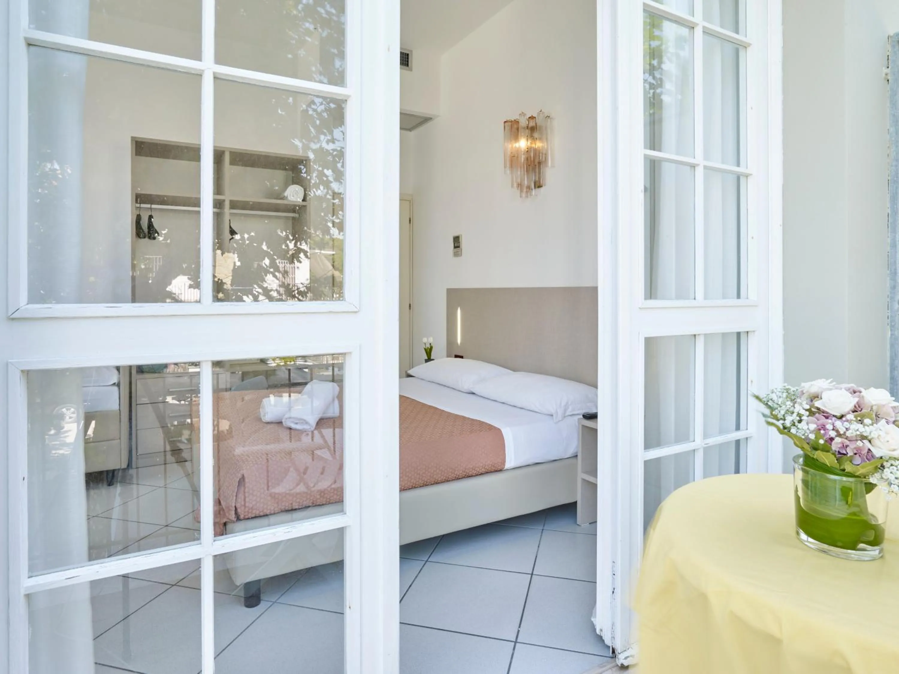 Photo of the whole room in Marittima Rooms