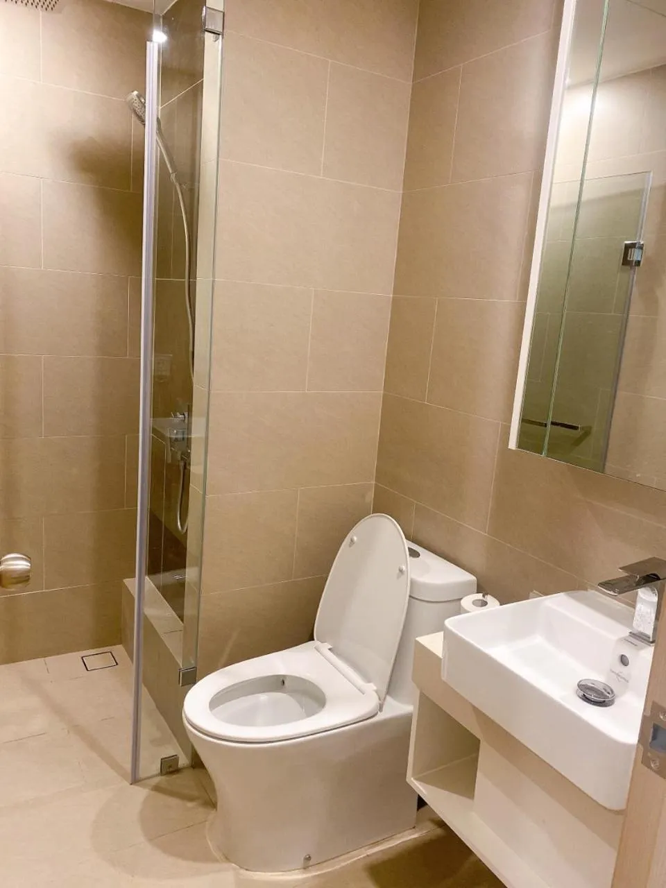 Toilet in THE SÓNG CONDOTEL APARTMENT VŨNG TÀU