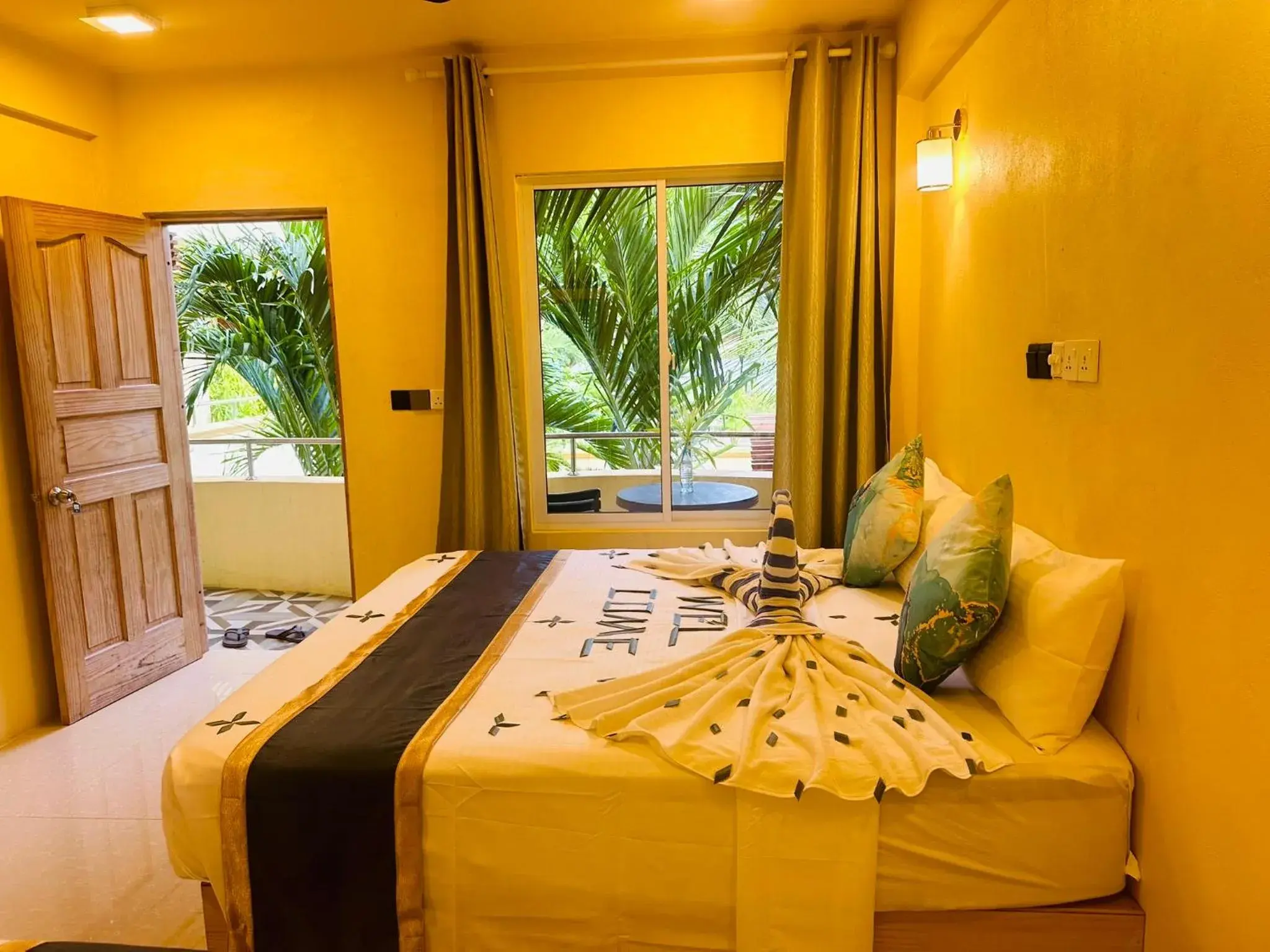 Deluxe Triple Room in Sorenzo Maldives Deluxe Triple Room in Sorenzo Maldives