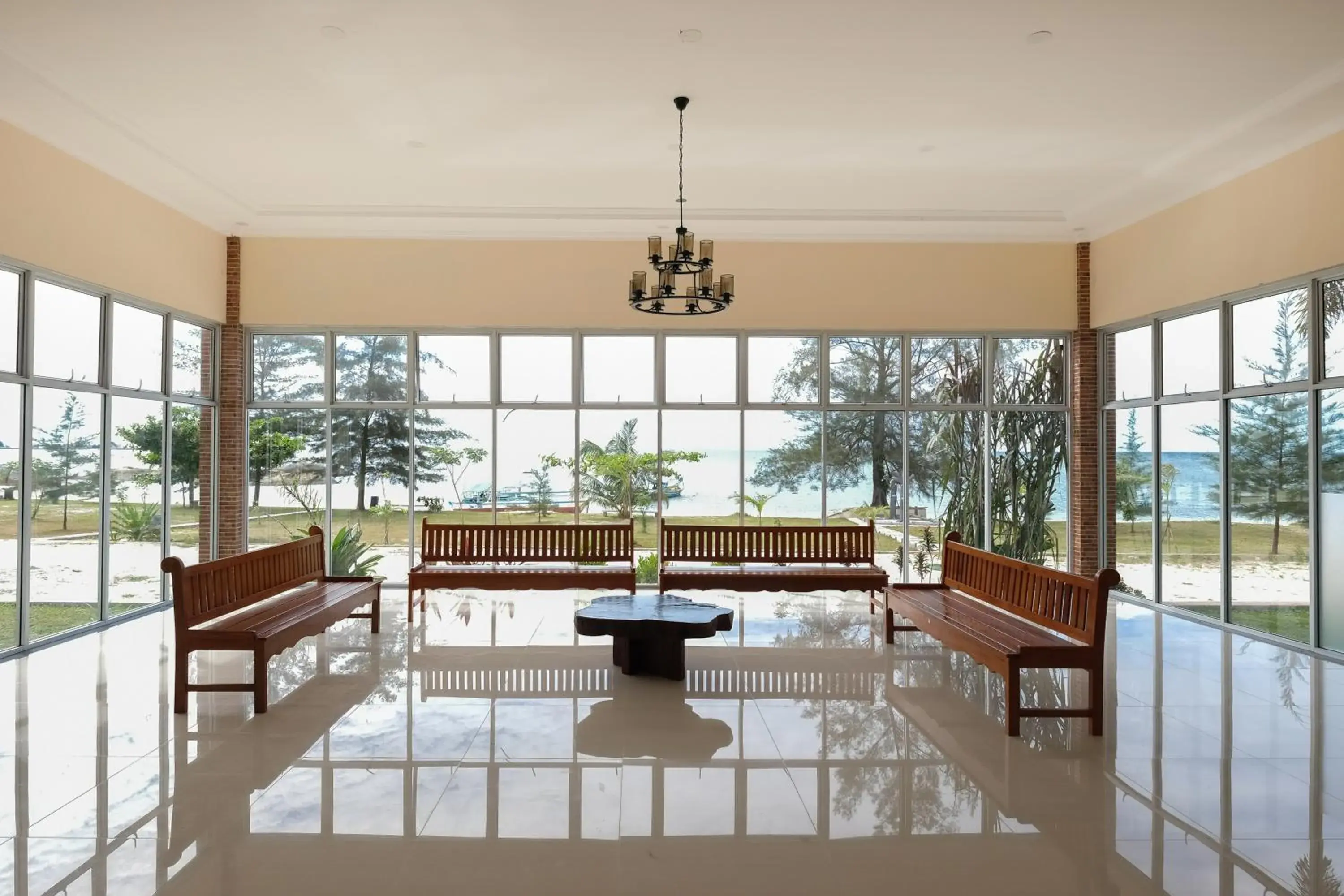 Deluxe Double Room in Kelayang Beach Hotel Deluxe Double Room in Kelayang Beach Hotel