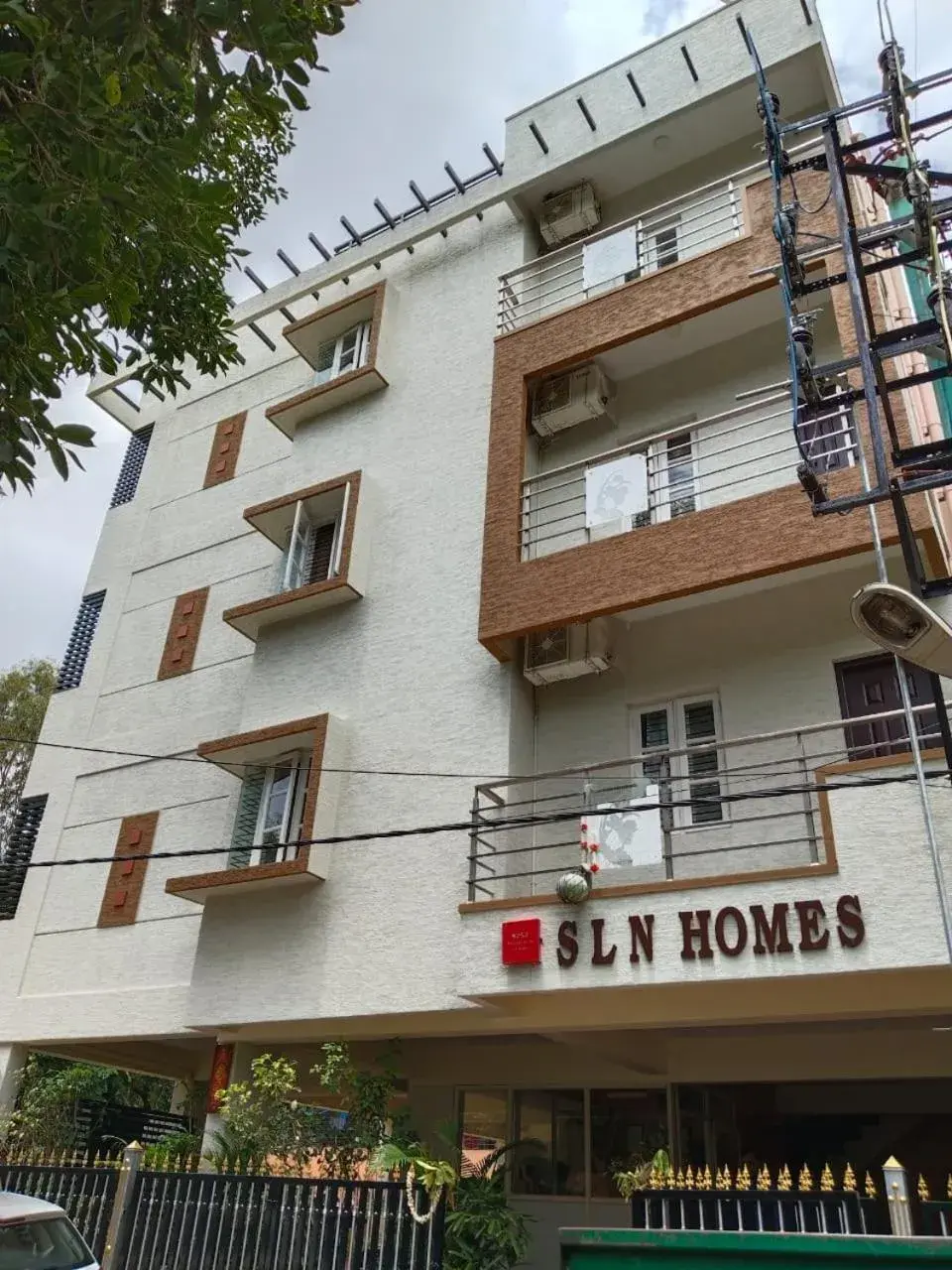 HOTEL SLN Homes HOTEL SLN Homes