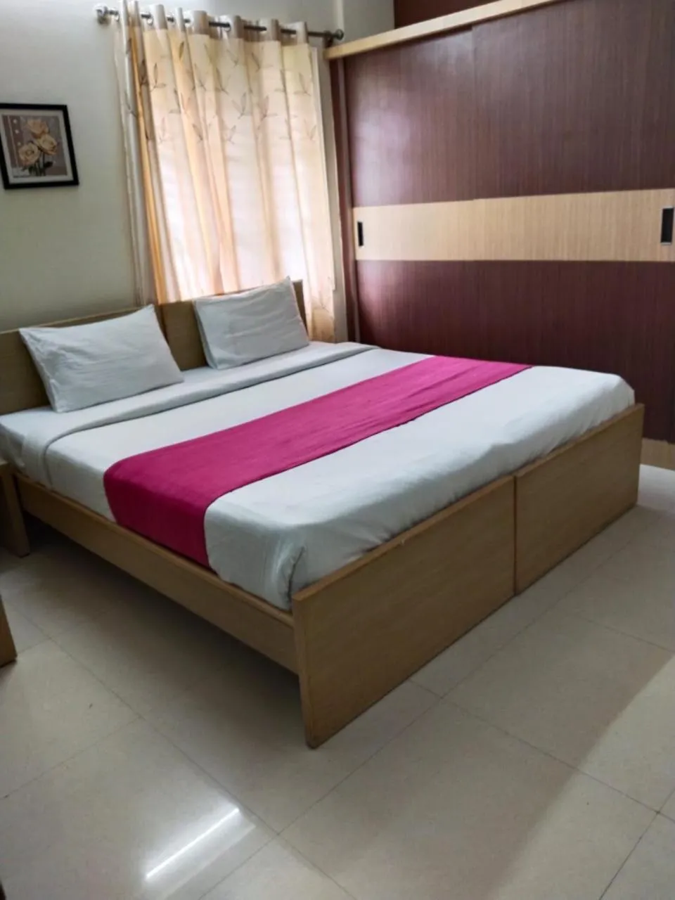 Bed in HOTEL SLN Homes