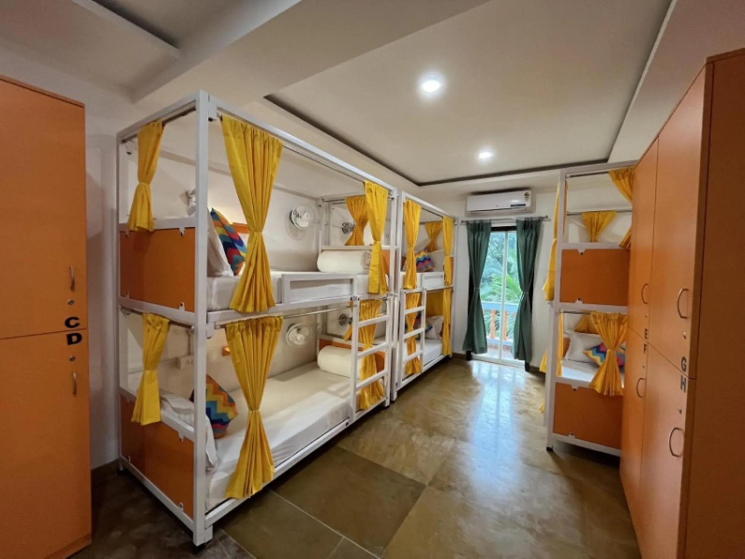 Bedroom, Bed in goSTOPS PLUS Goa, Vagator