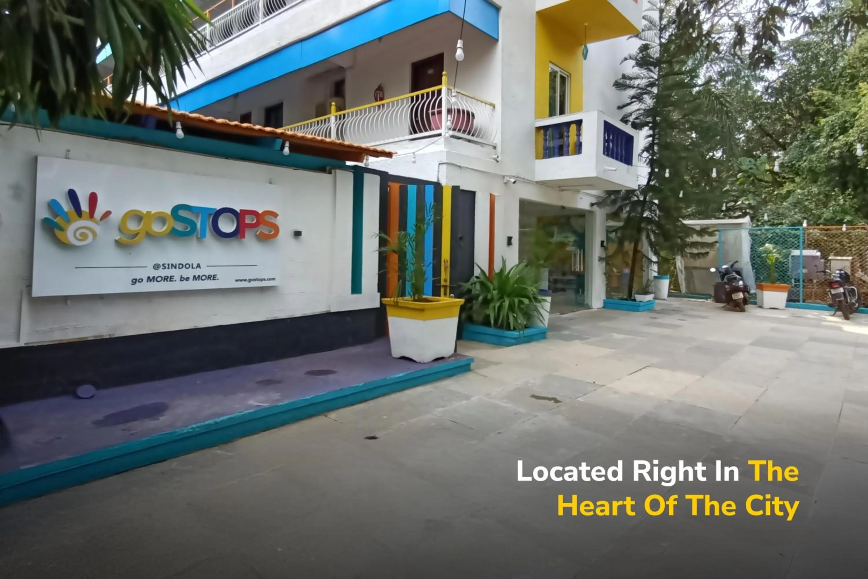 Property building in goSTOPS PLUS Goa, Vagator