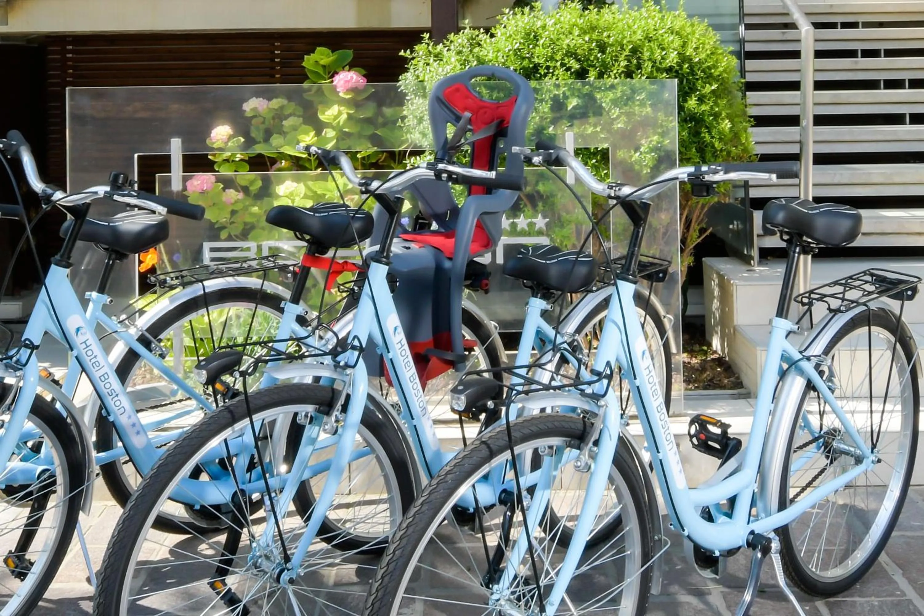 Cycling in Hotel Boston