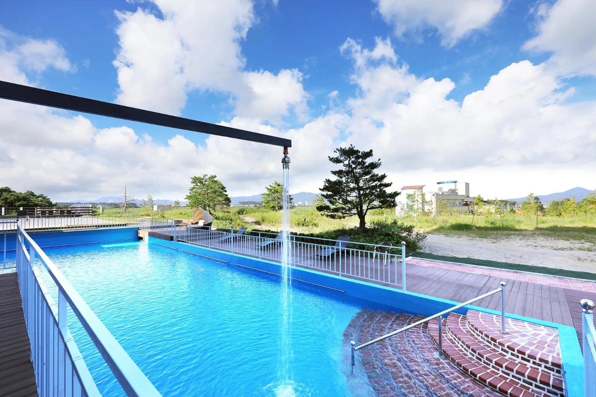 Swimming pool in Buan Tourist Hotel