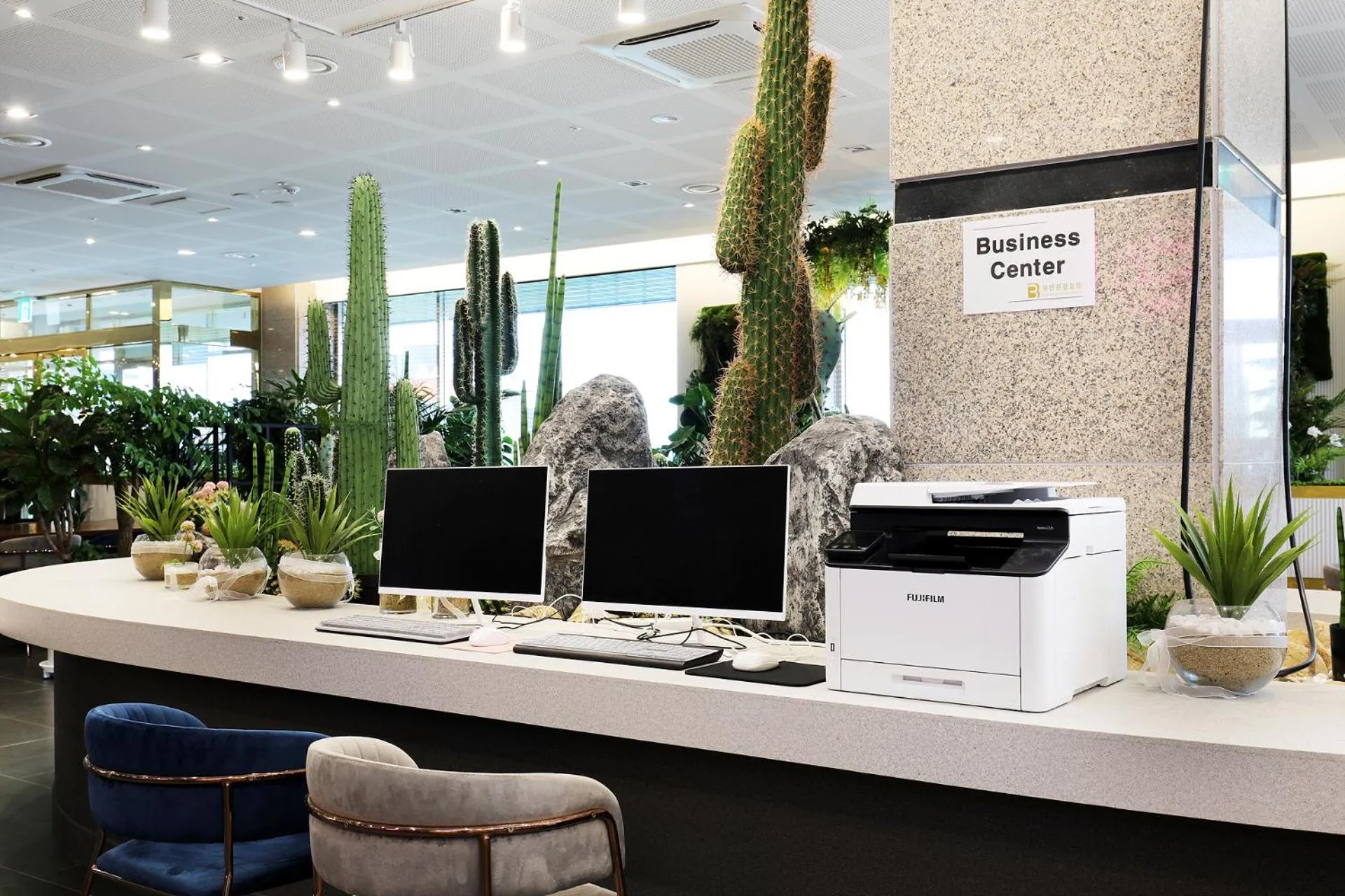 Business facilities in Buan Tourist Hotel