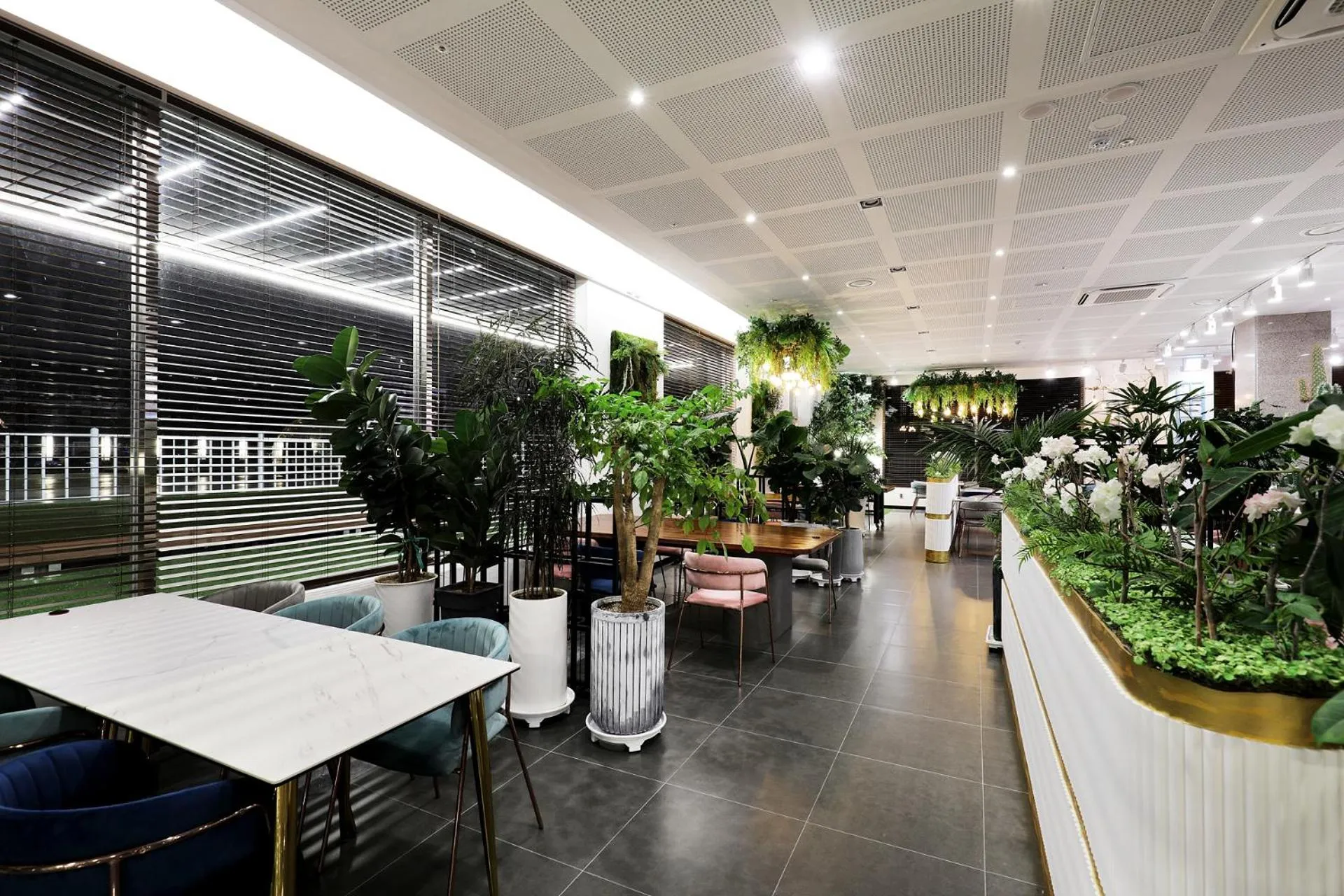 Coffee/tea facilities in Buan Tourist Hotel