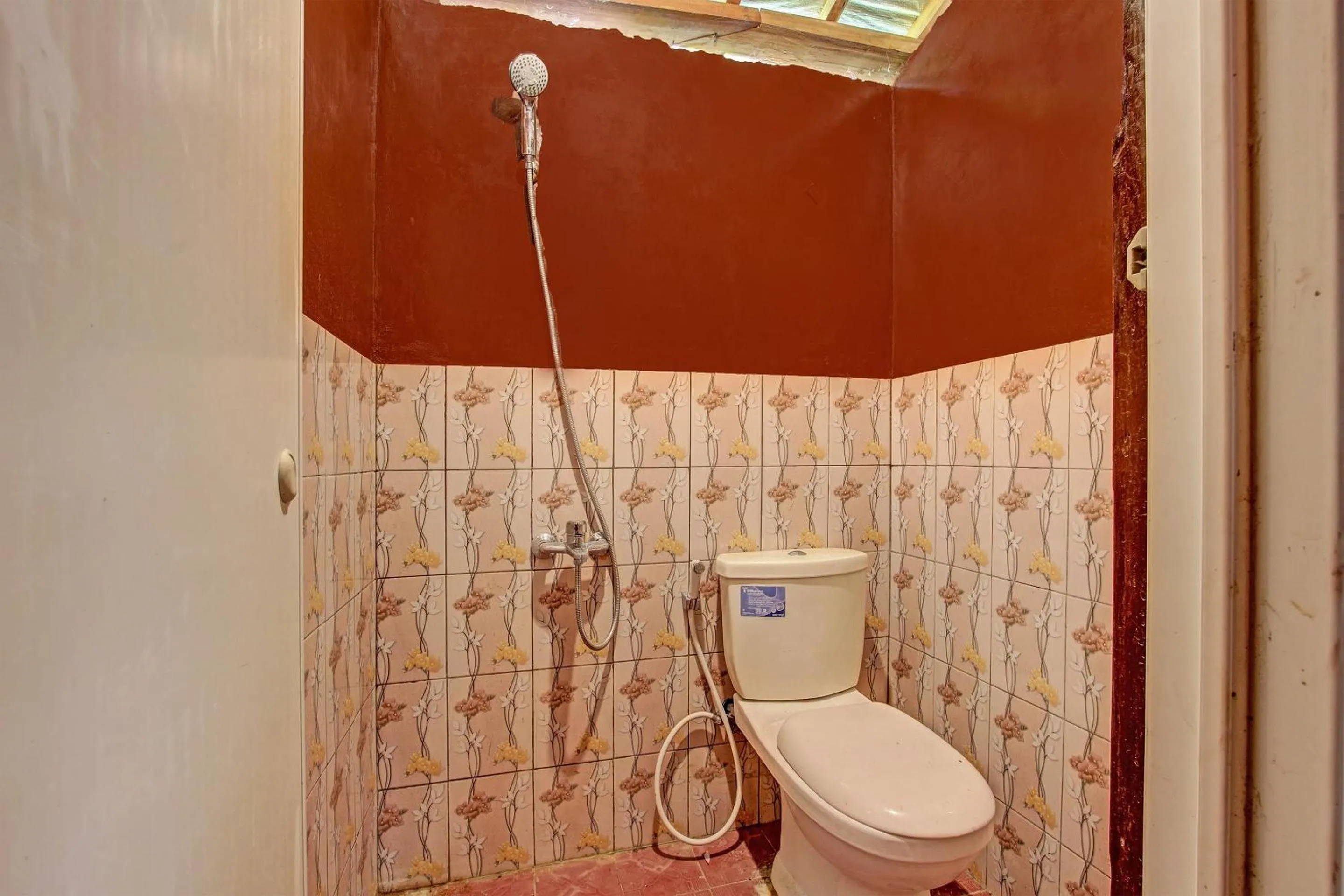 Bathroom in Collection O 91582 Green Kasongan Cottage