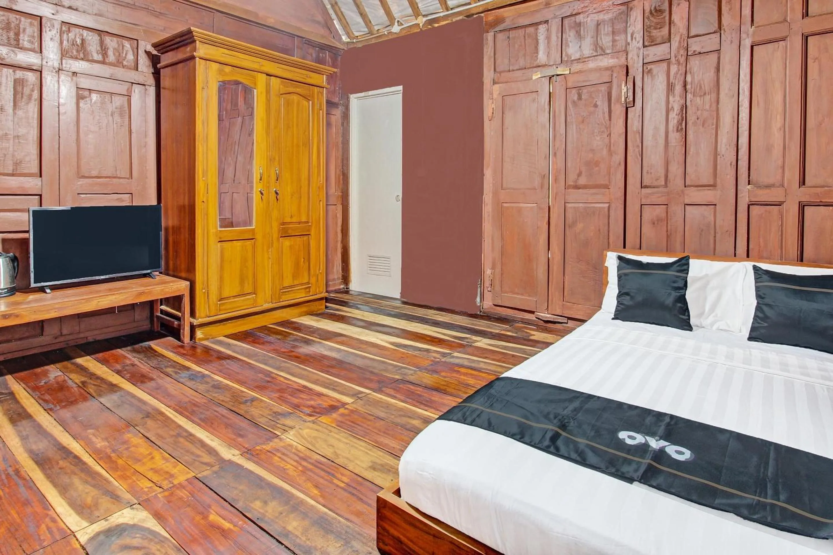 Bedroom in Collection O 91582 Green Kasongan Cottage