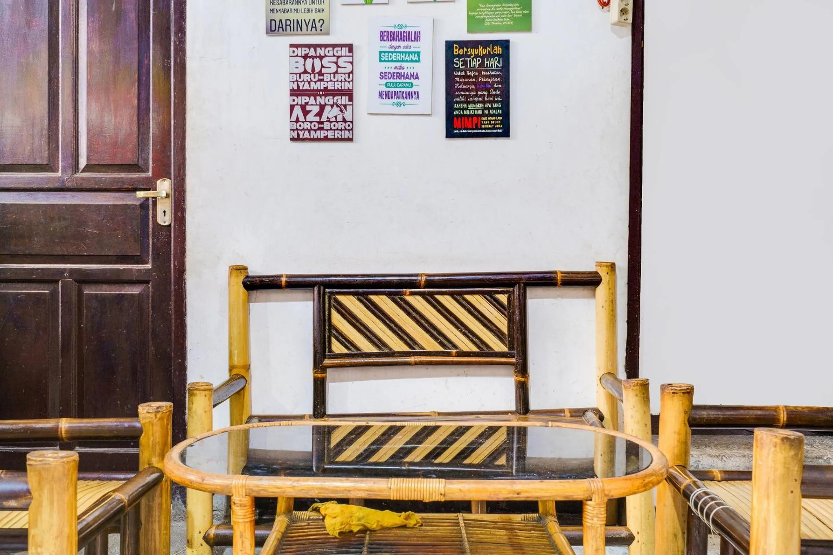 Lobby or reception in SPOT ON 91609 Pondok Mill's Syariah