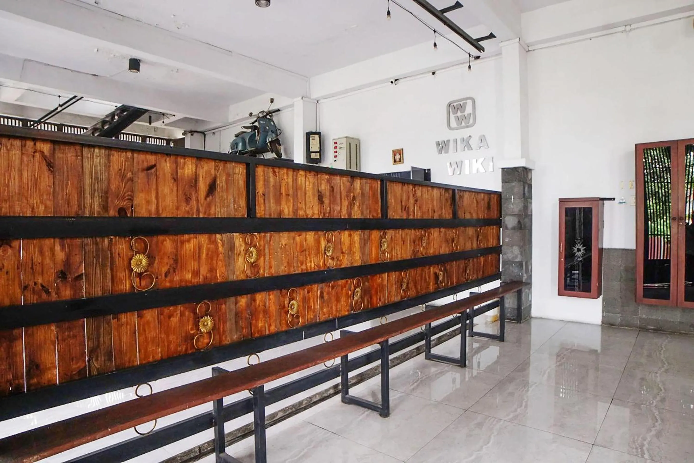 Lobby or reception in Hotel O Wika Wiki Homestay