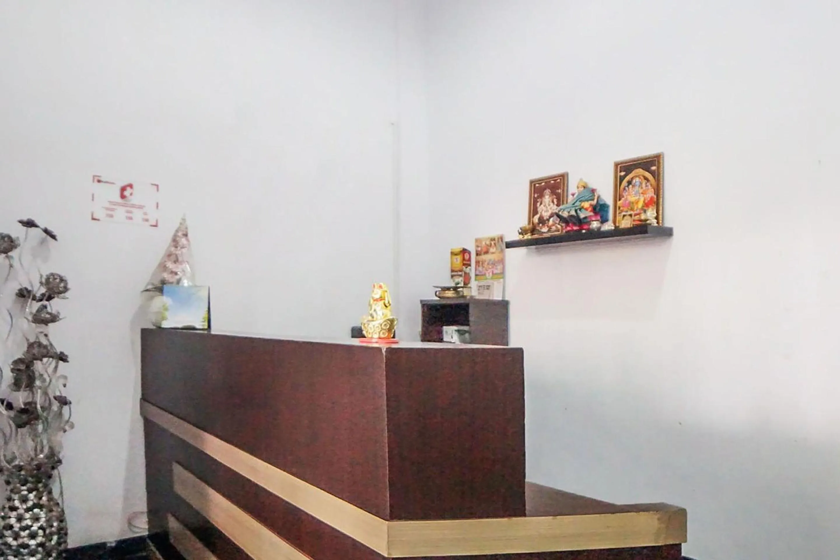 Lobby or reception in Hotel O Wika Wiki Homestay