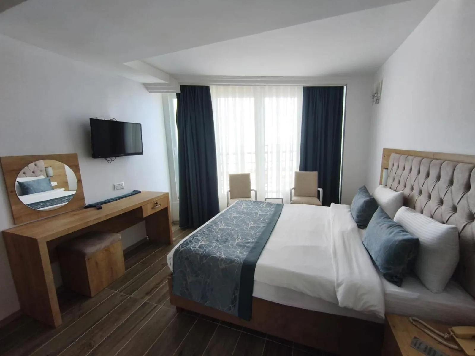 Bed in Sunport Hotel